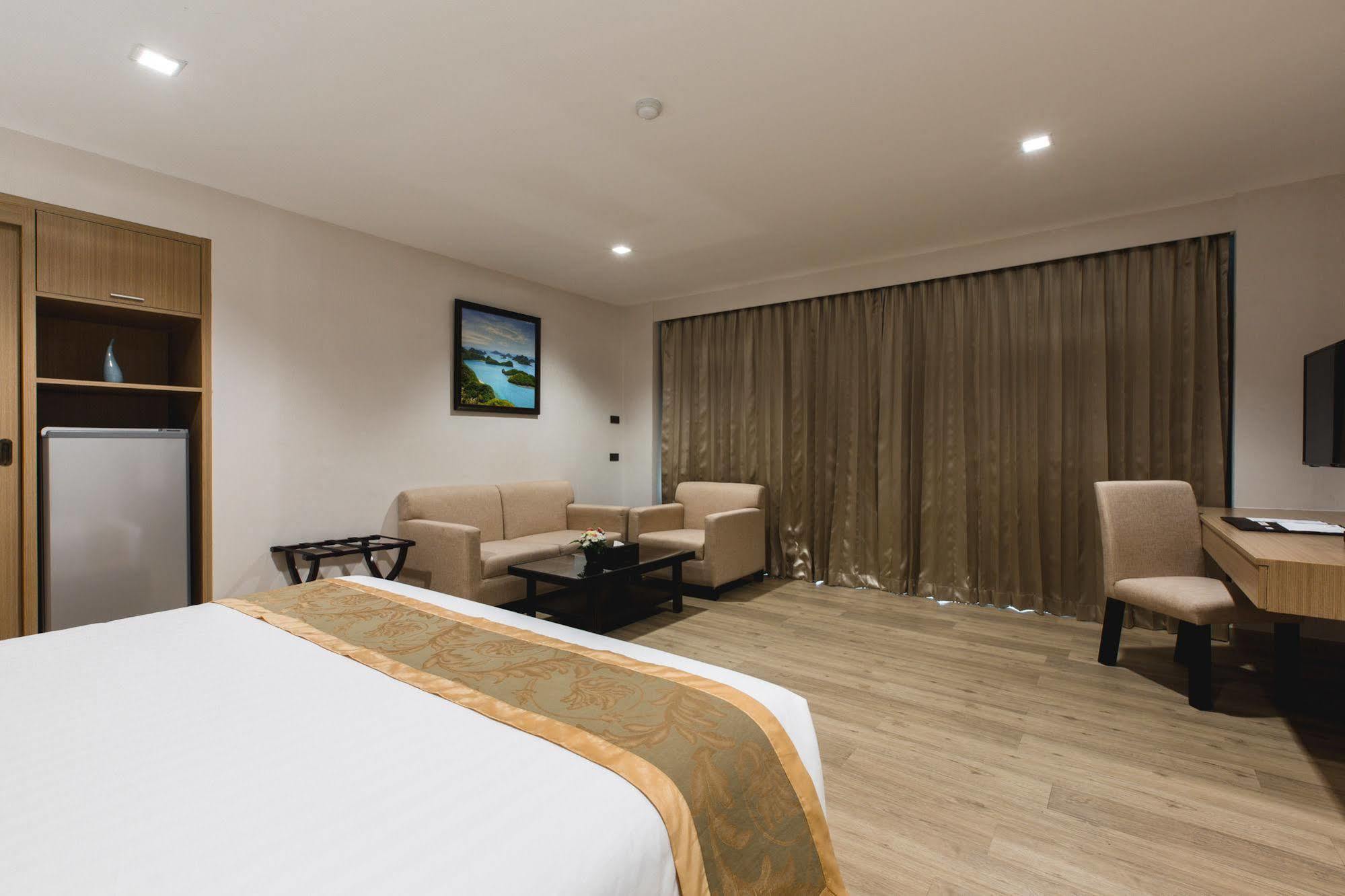 Hotel Adelphi 4*