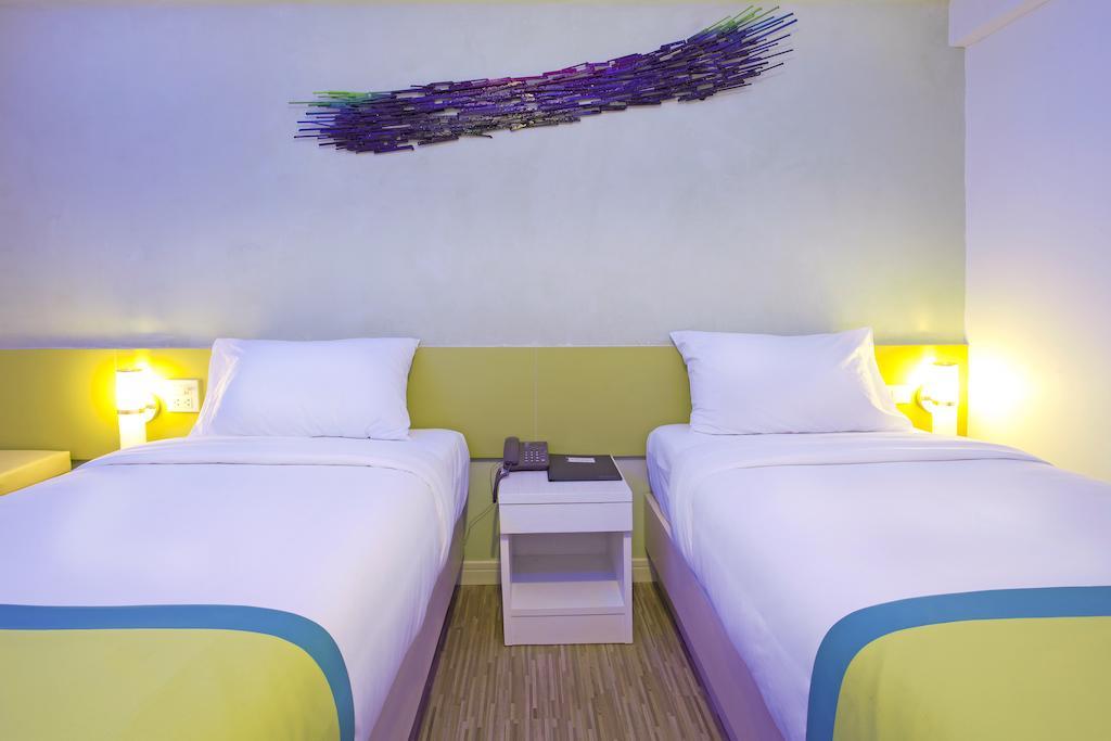 Hotel Holidays 2*