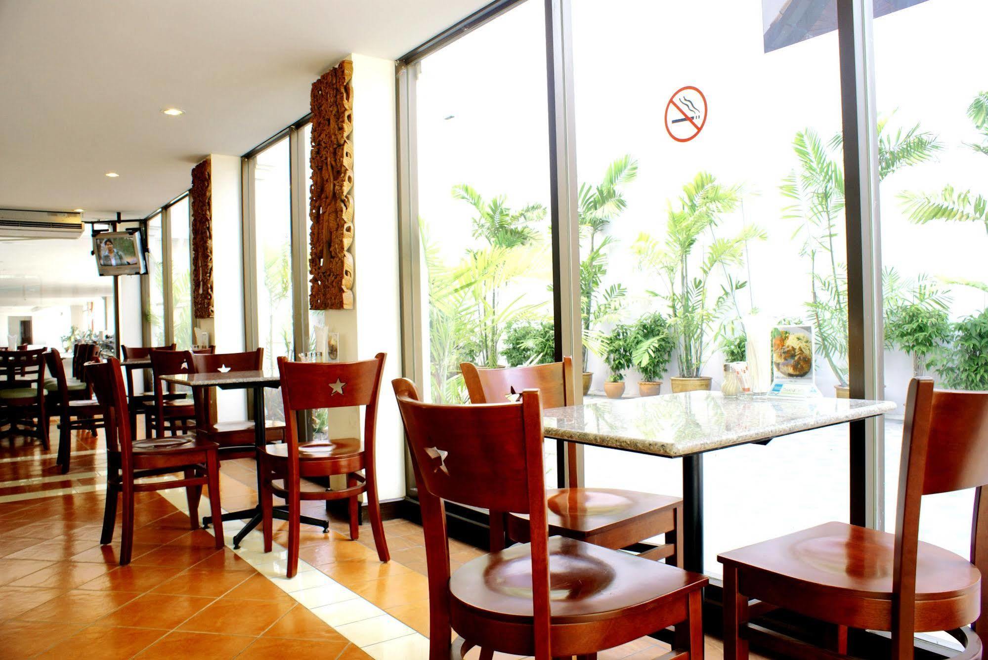 Diamond Place 3* Pattaya