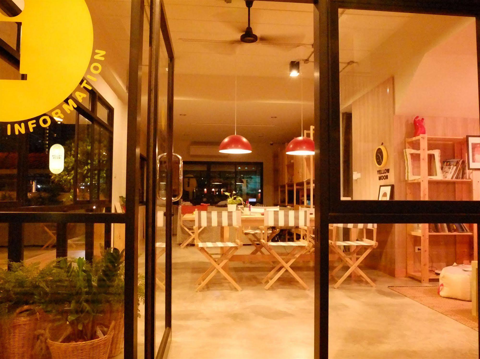 Hotel Yellow Moon Pattaya