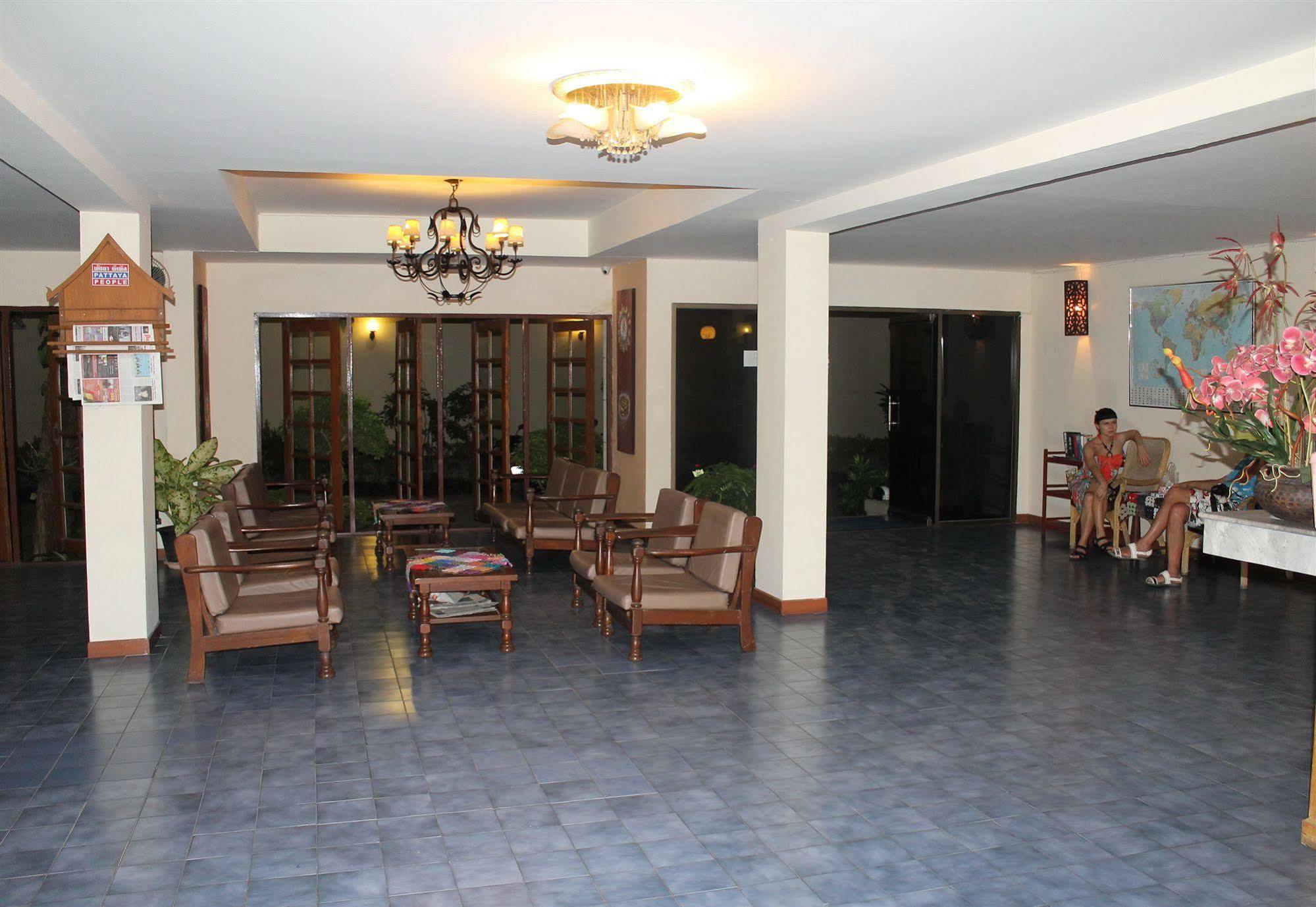 Hotel Hillside 3*