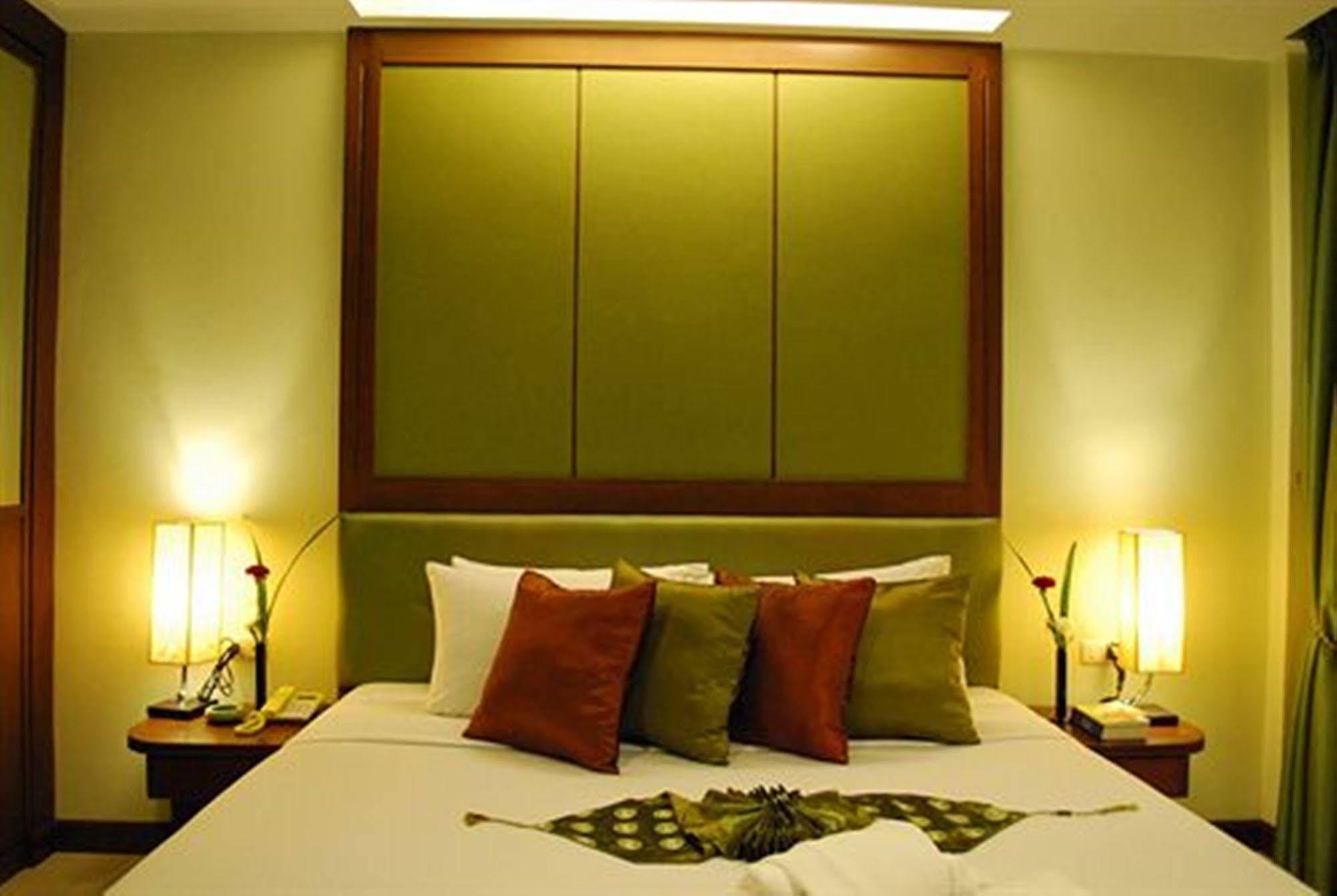 Windmill Pattaya