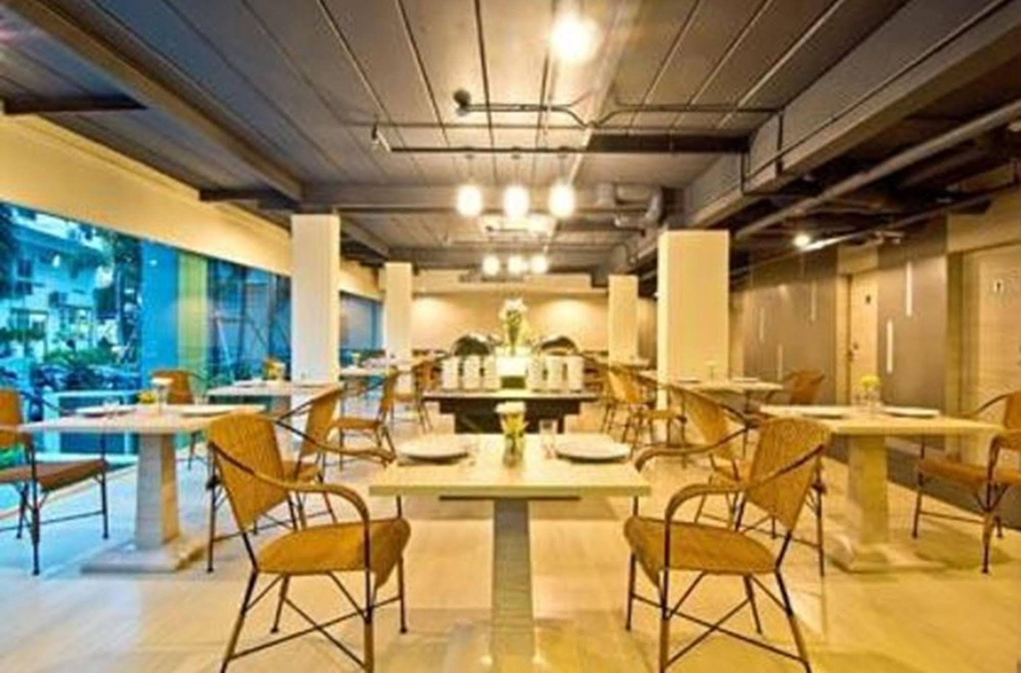 Sunshine One Hotel 3*