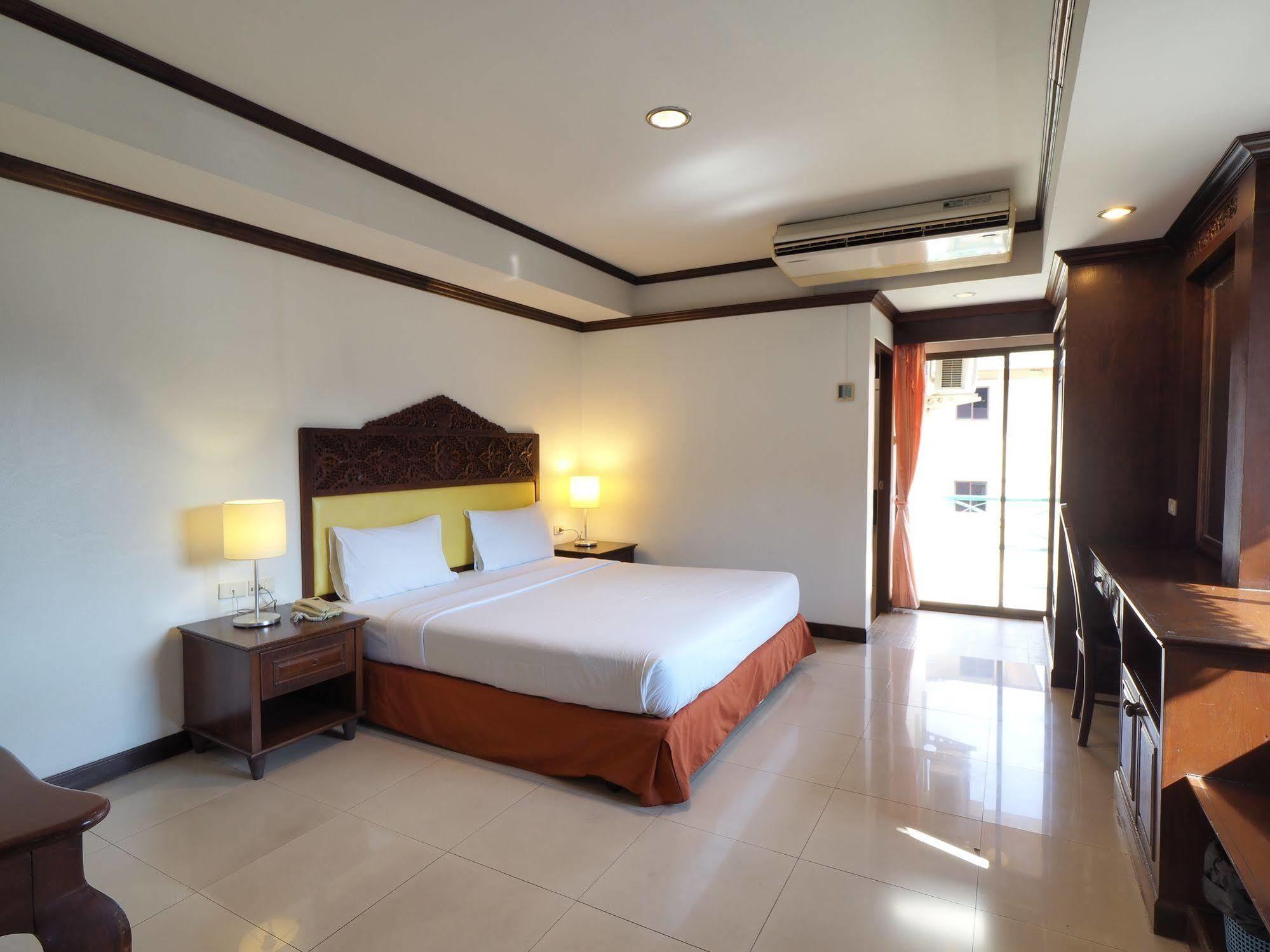 Golden Hotel Pattaya