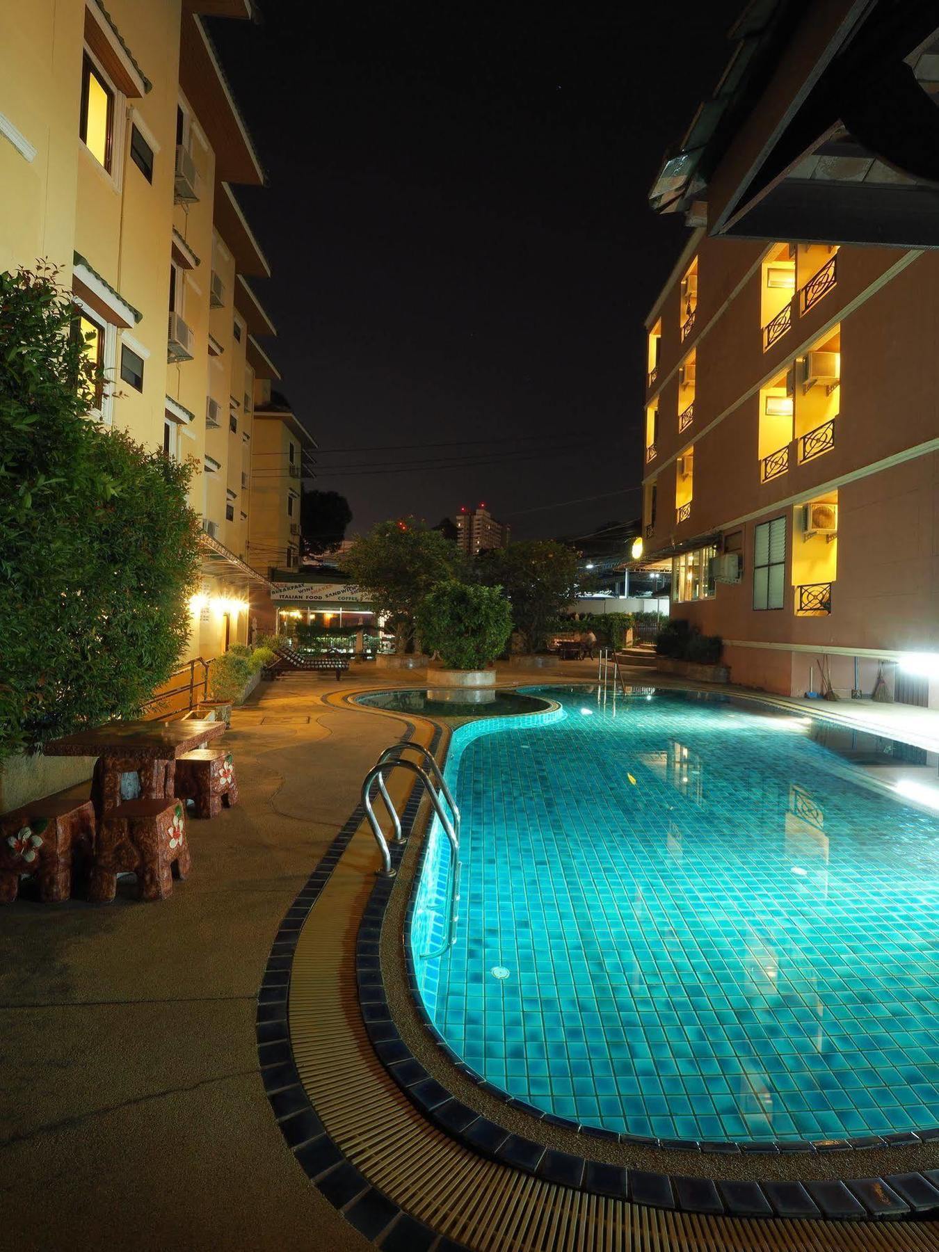 Golden 2* Pattaya