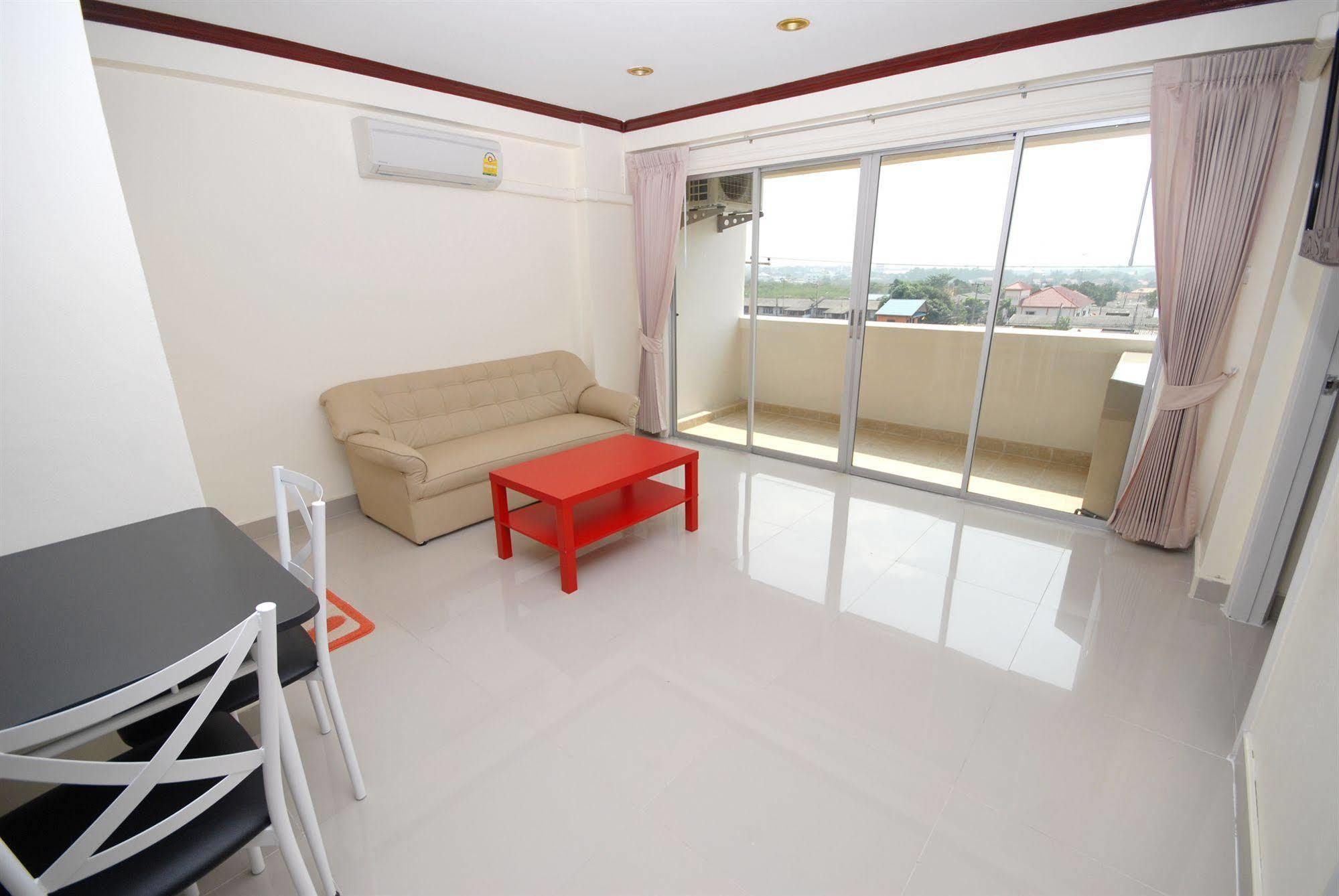Hostel Cozy Loft Pattaya