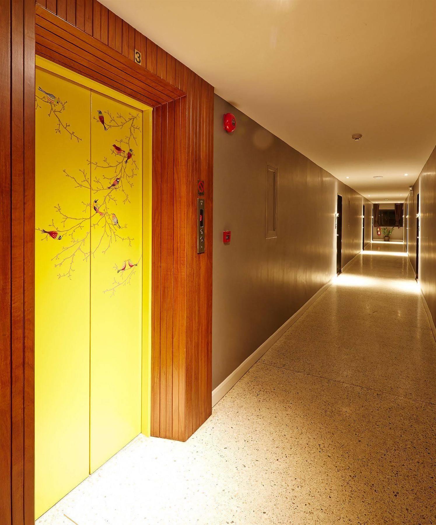 The Weekend Hotel 3*