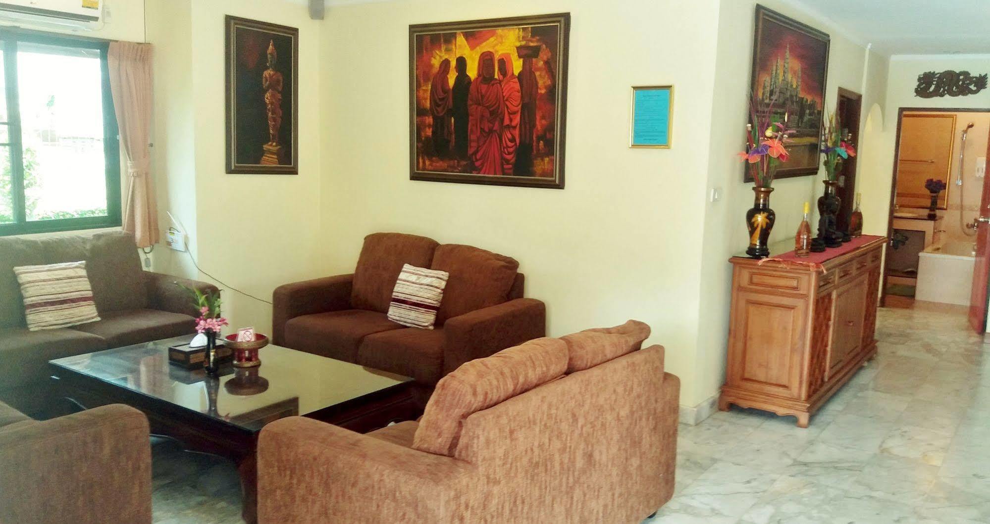 Villa Baan Laksee *