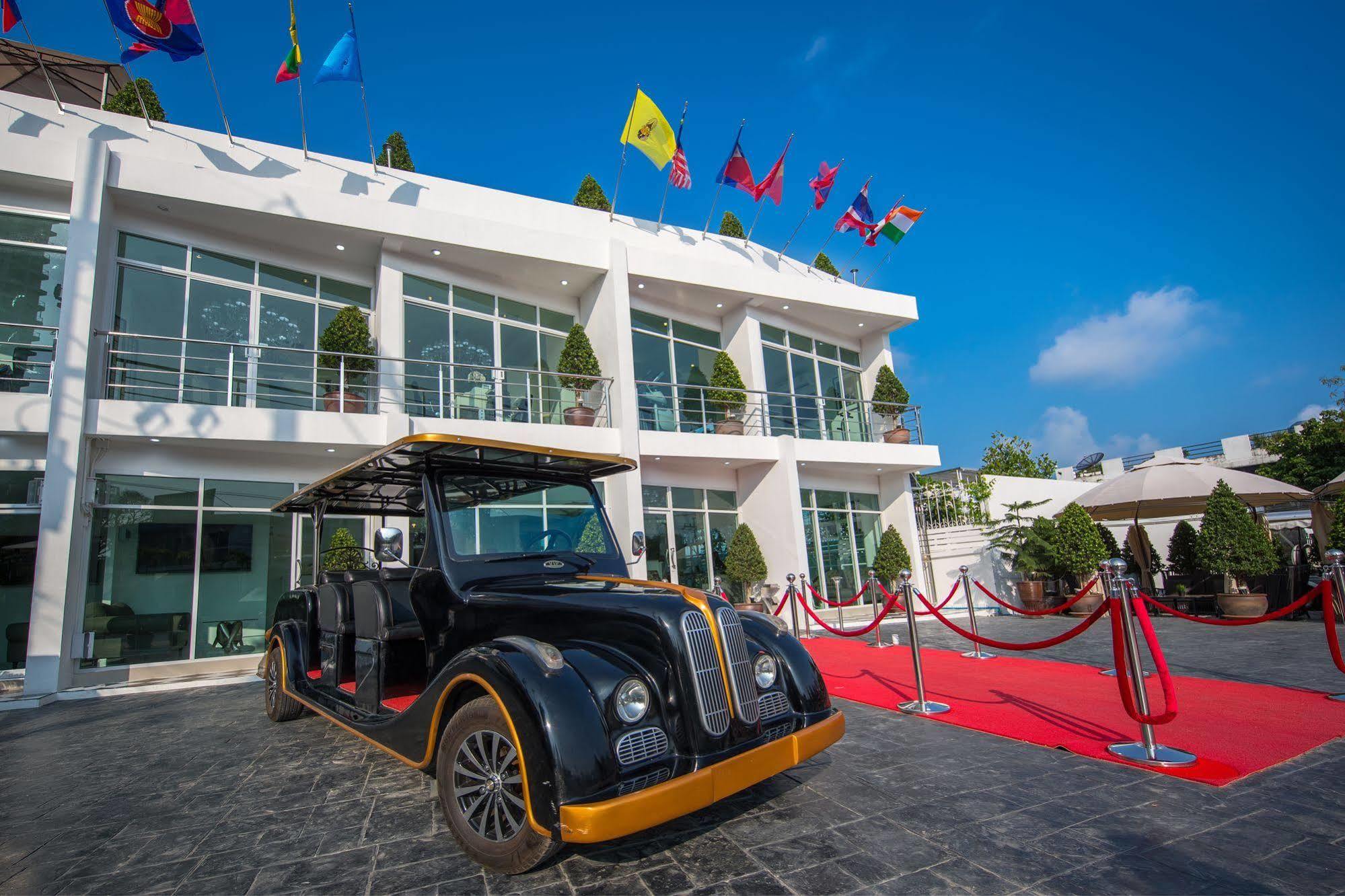 Vip Villas Pattaya Palm Oasis Jomtien Beach Hotel *
