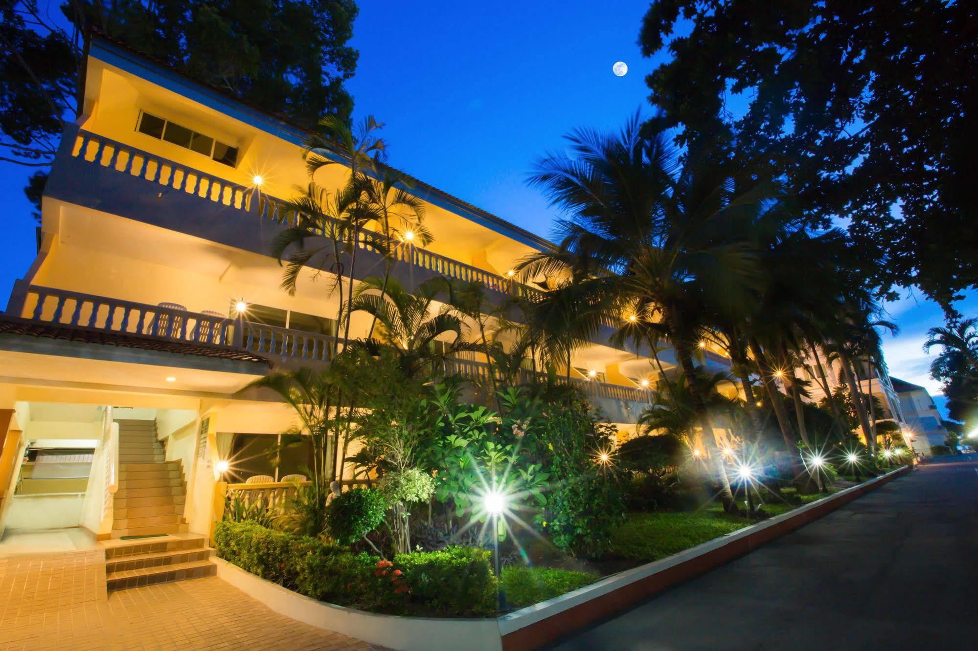 Twin Palms Pattaya, Sha Extra Certified Hotel Pattaya