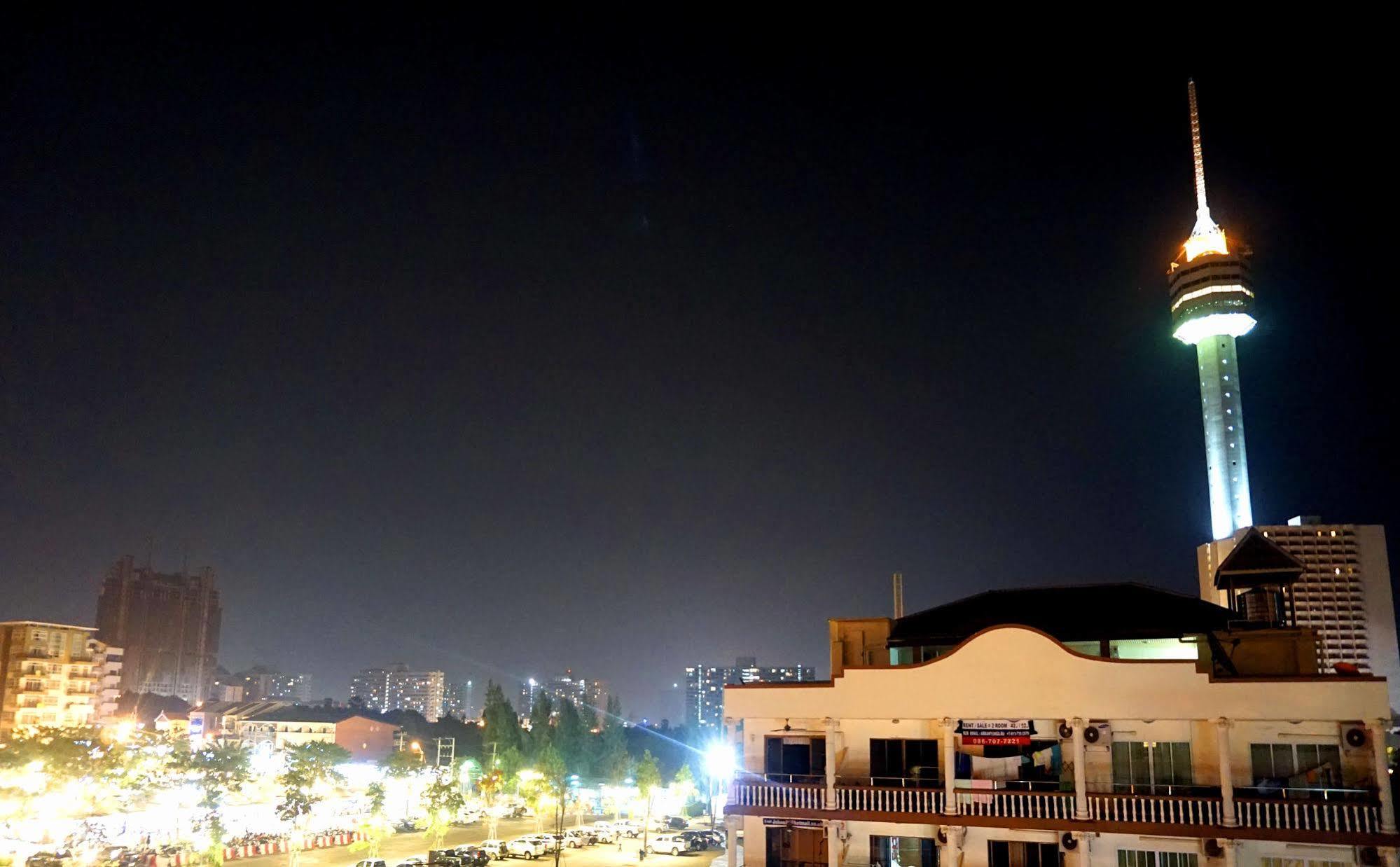 Aya Place Hotel 2*