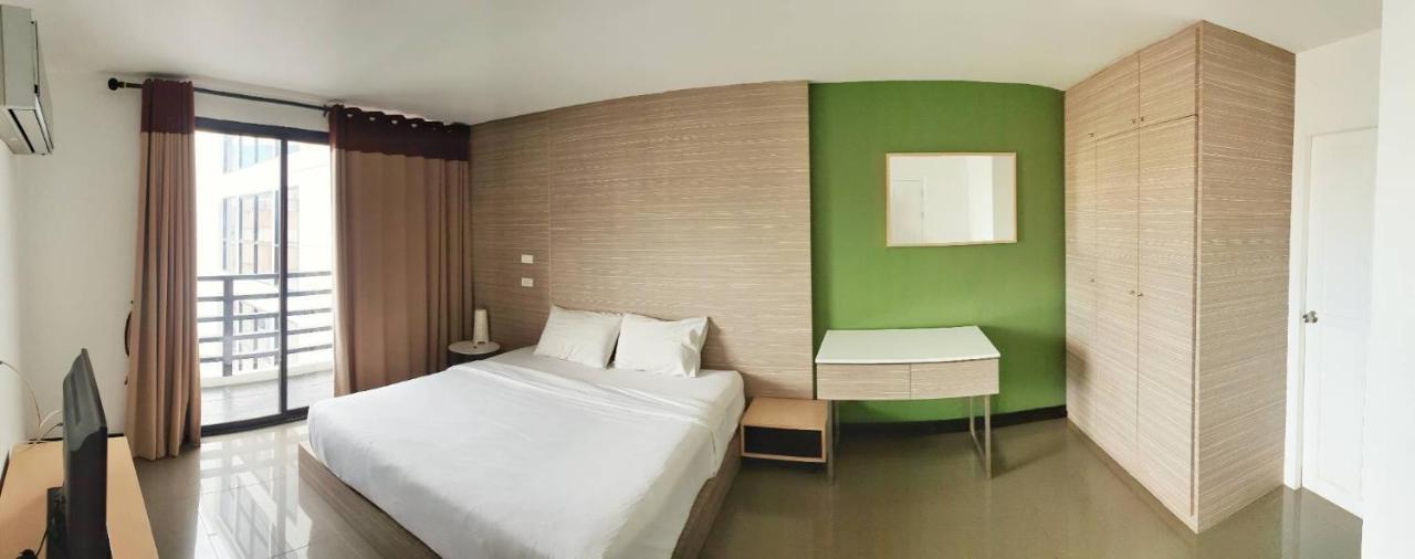 Mooks Aparthotel 2*