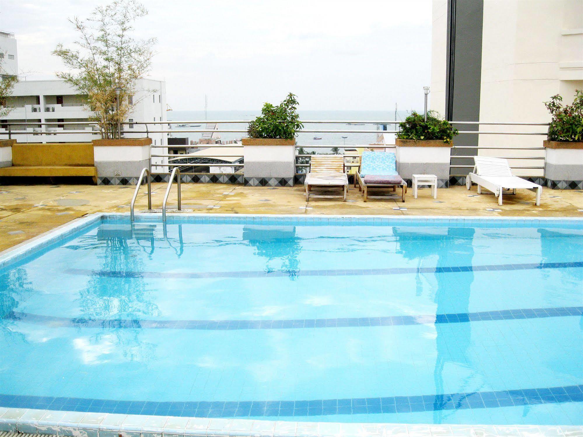 Highfive Pattaya