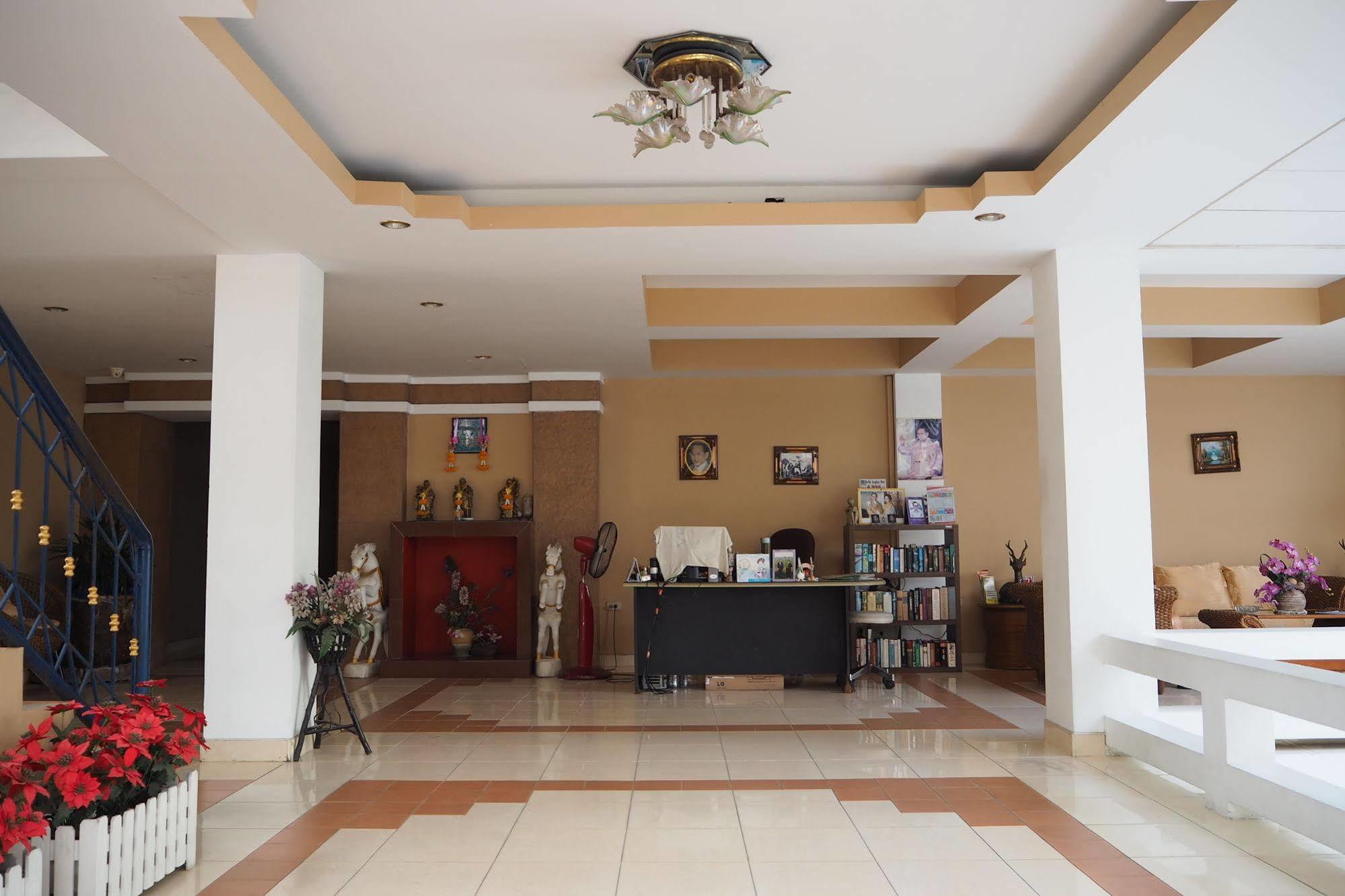 Hostel North Place *
