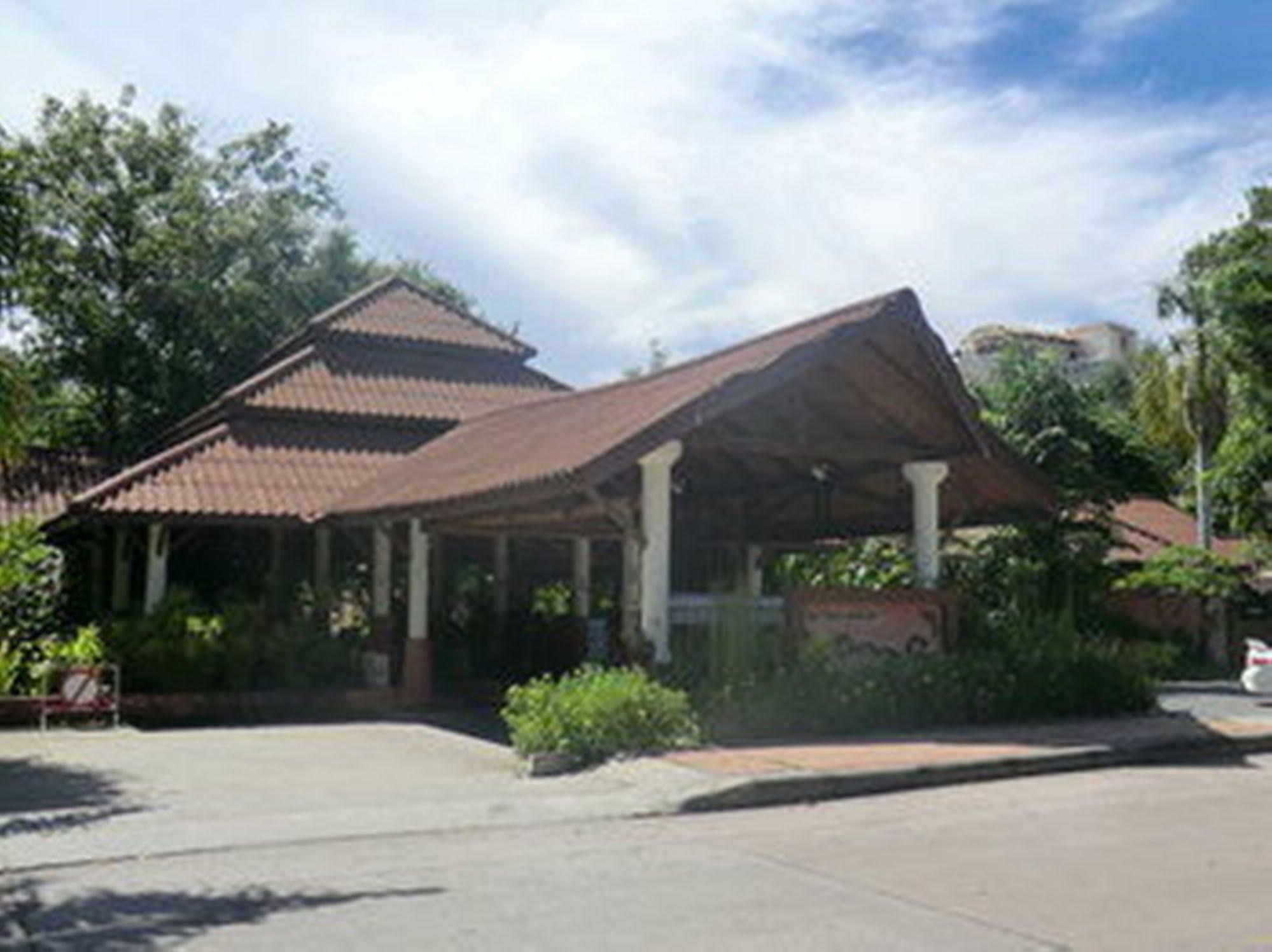 Loma & Pattaya