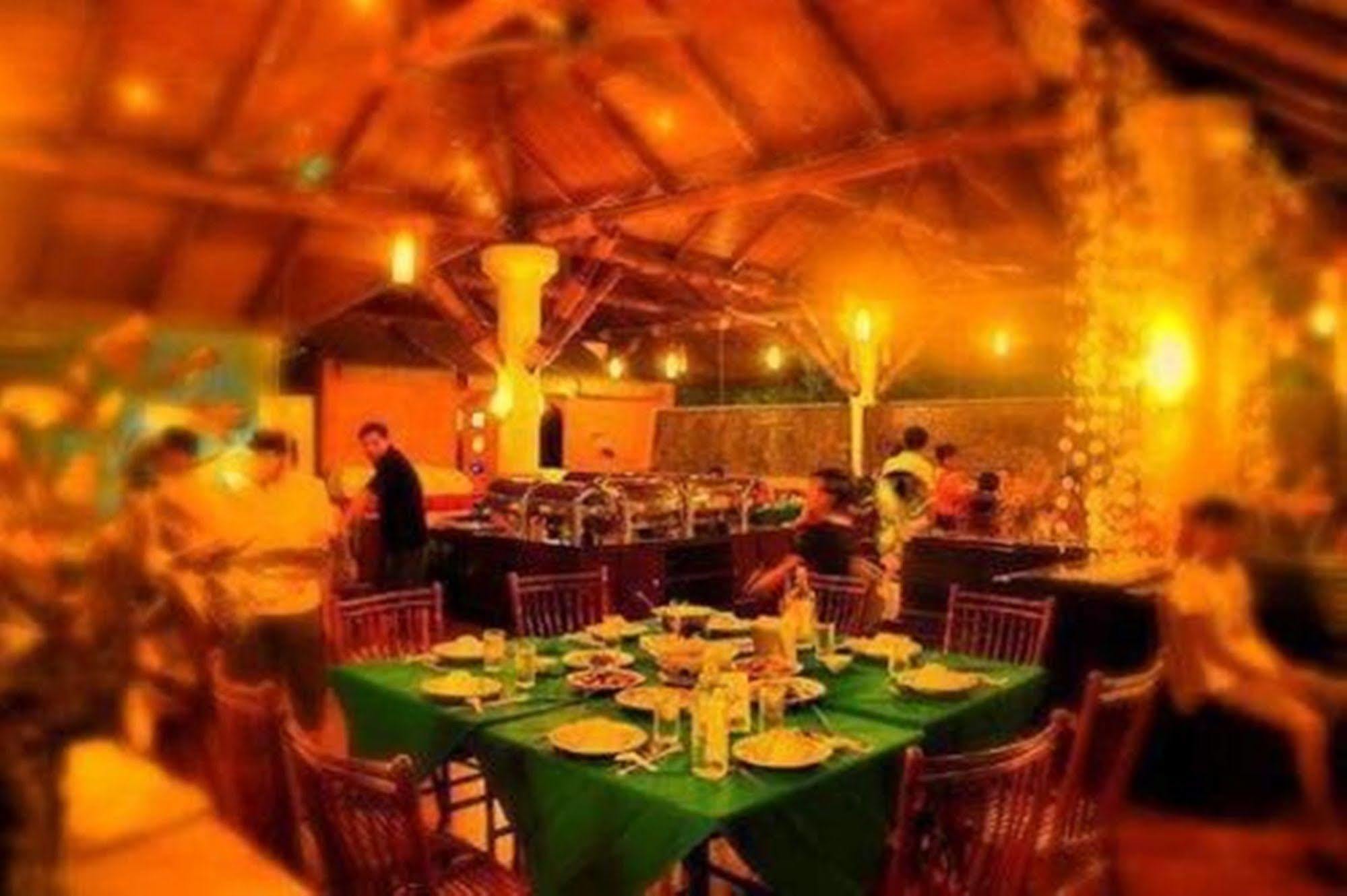 Resort Loma & 3*