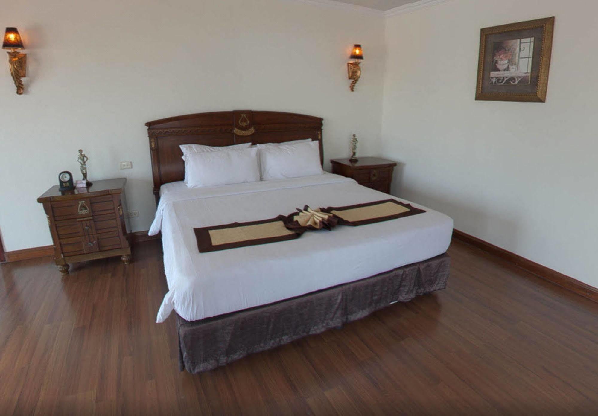 Lk Metropole 4*