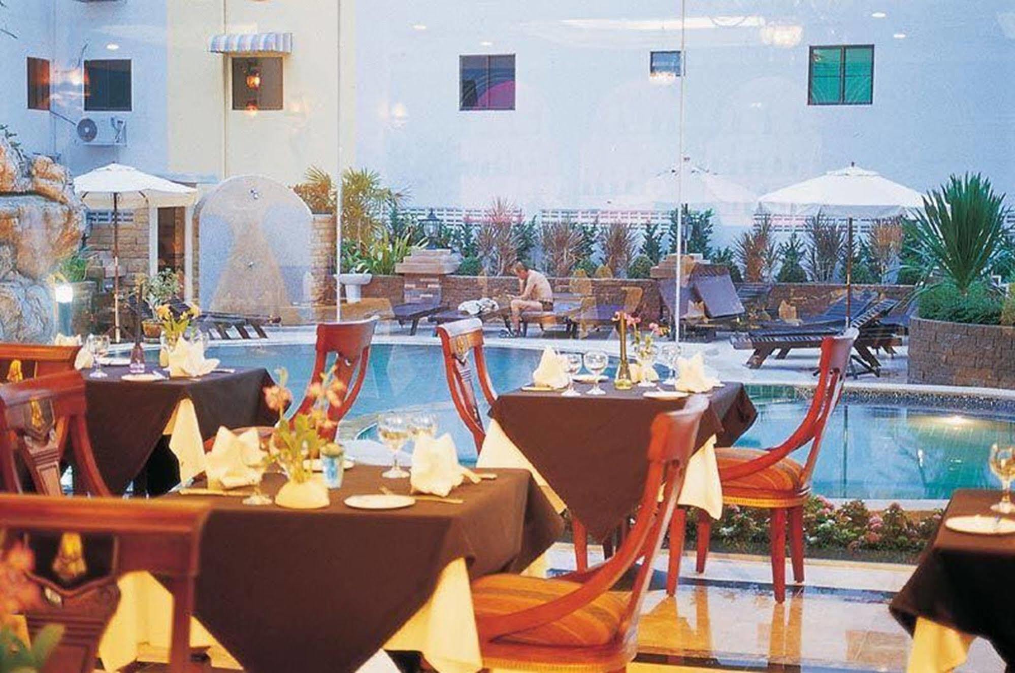 Hotel Lk Metropole 4*