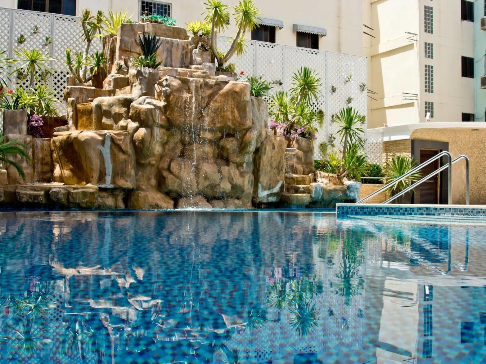 Lk Metropole Hotel
