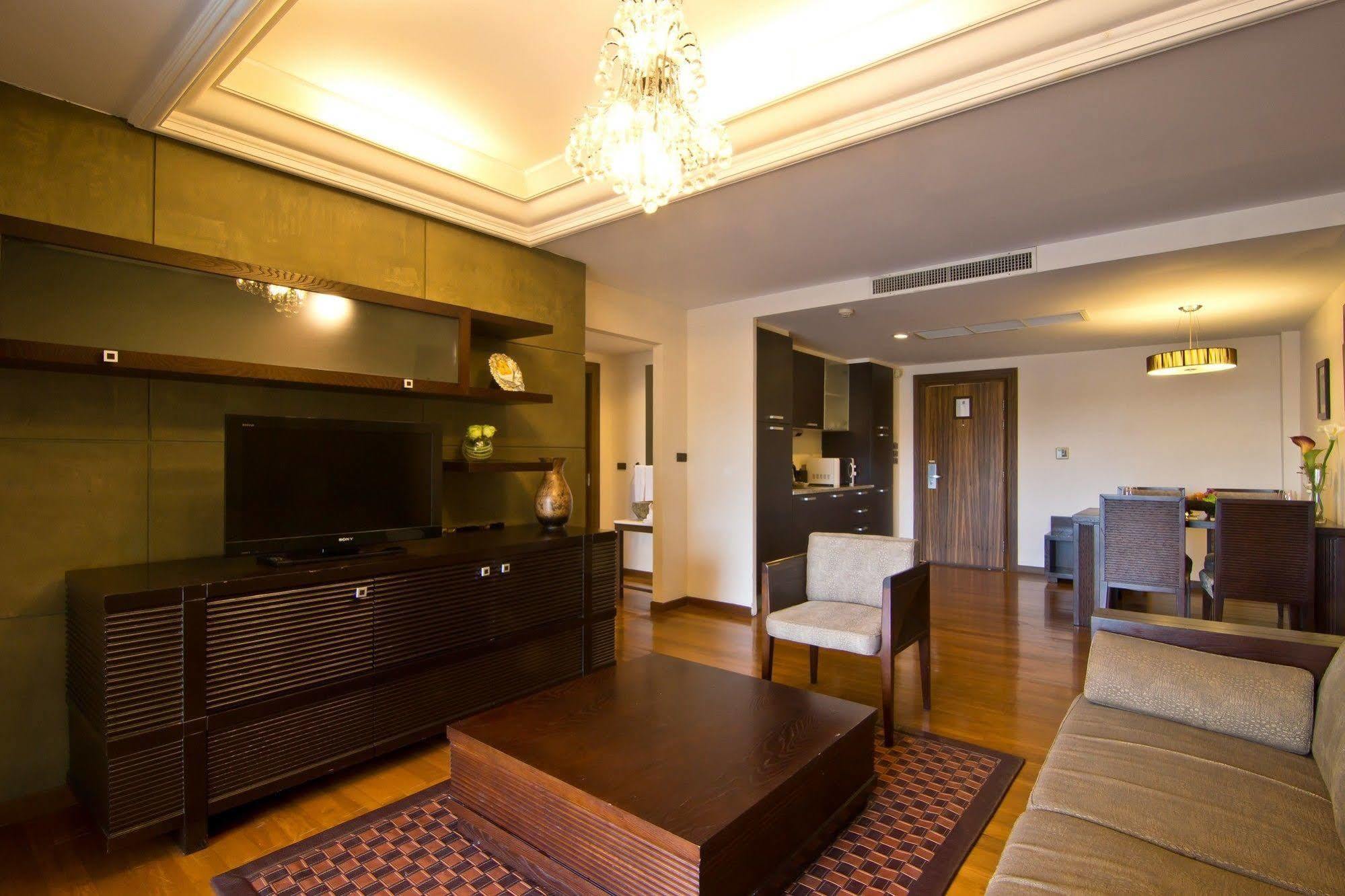 Lk Mantra Pura Resort
