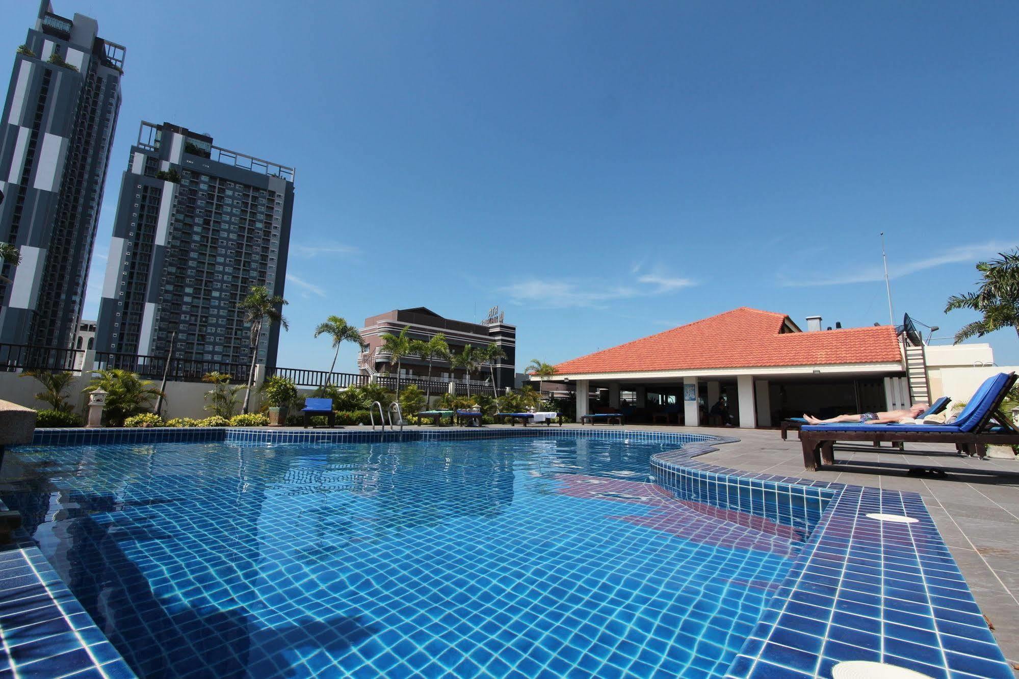 โรงแรม Siam View And 3*