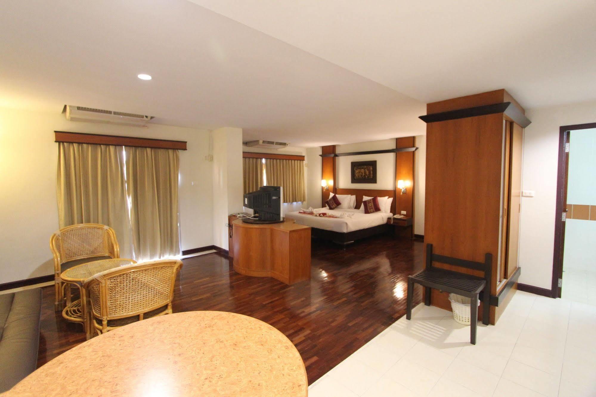 Hotel Piyada By Techotels - Guest Friendly - Near To Beach, Famous Walking Street - Night Clubs , Bars & Discos 3*