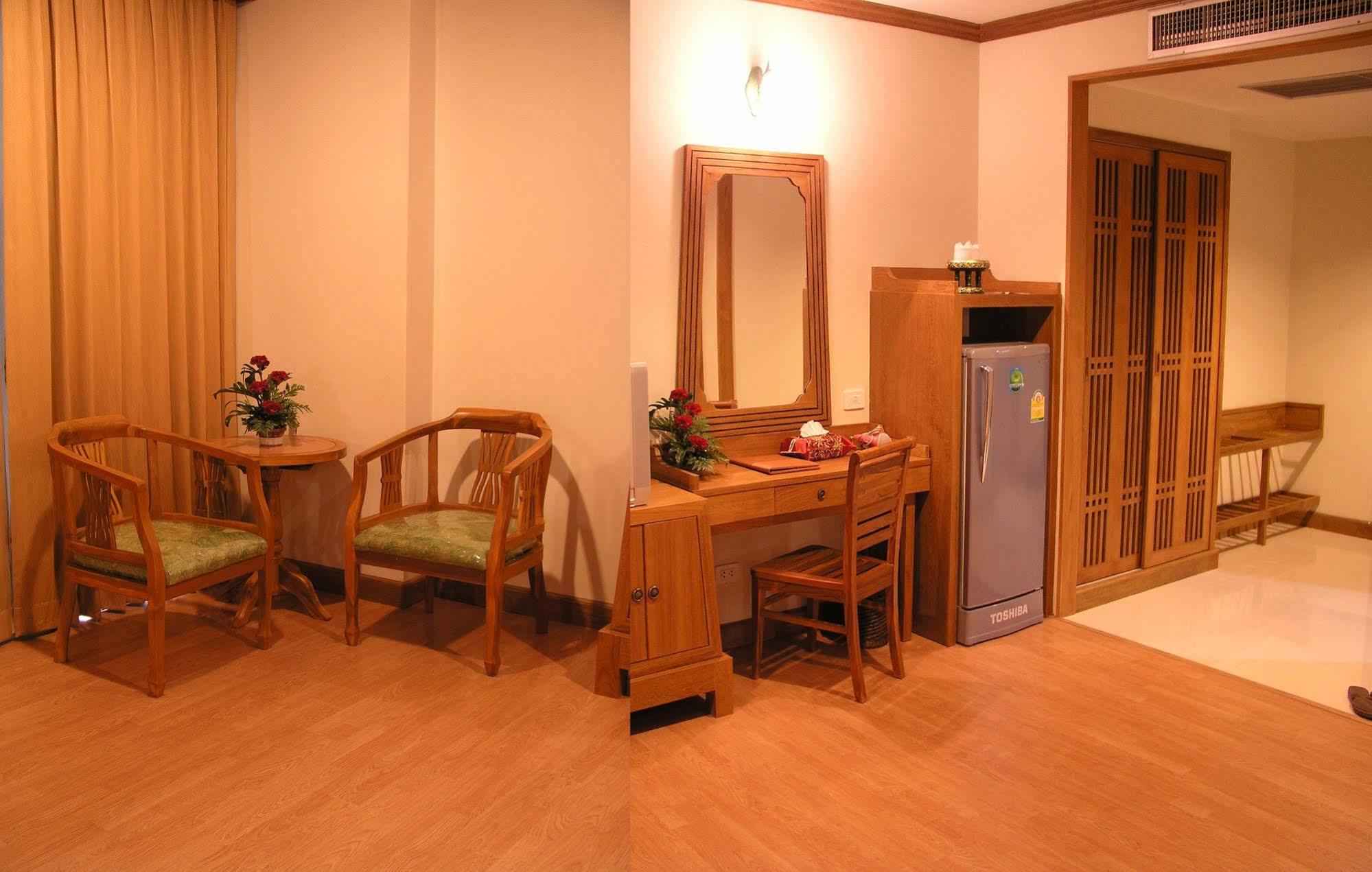 Mike Garden - Sha Extar Hotel