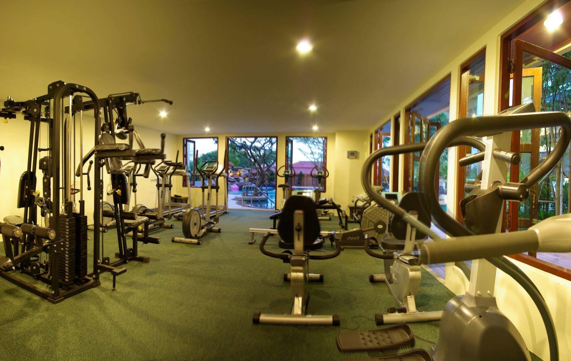 Hotel Mike Garden - Sha Extar 4*