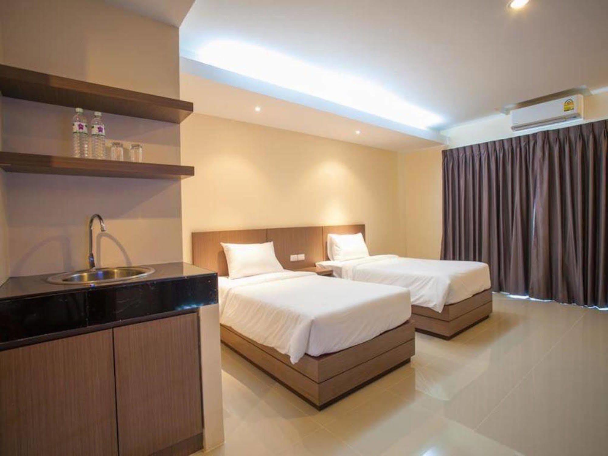 Oyo 488 Delight Pattaya