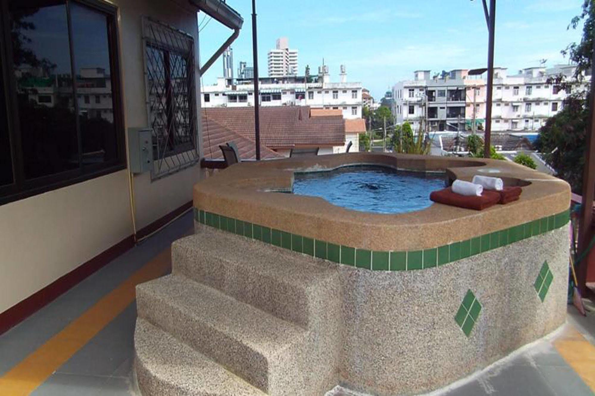 A&M Villa Pattaya