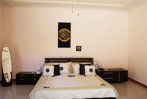Villa The Chase & Foxlea Pattaya