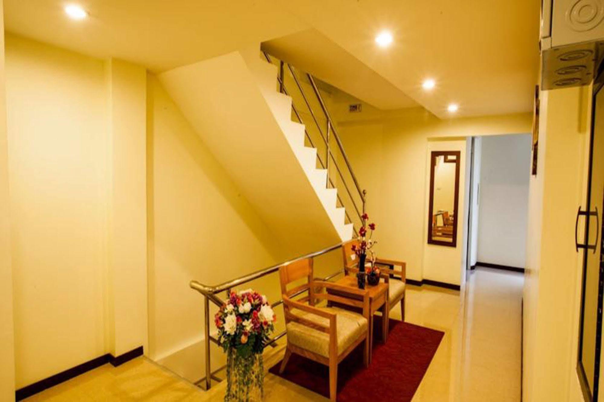 Babylon Palace 3*