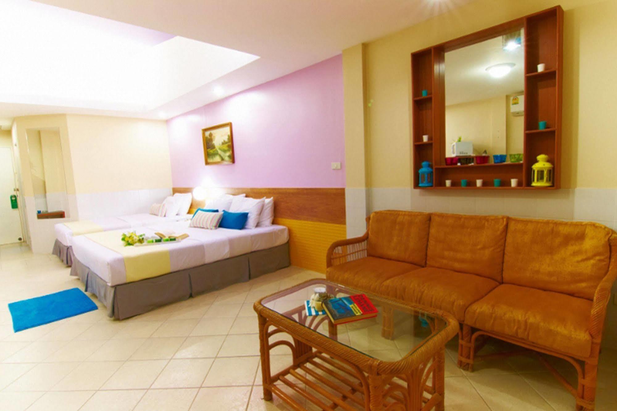 Hotel Peace 3*