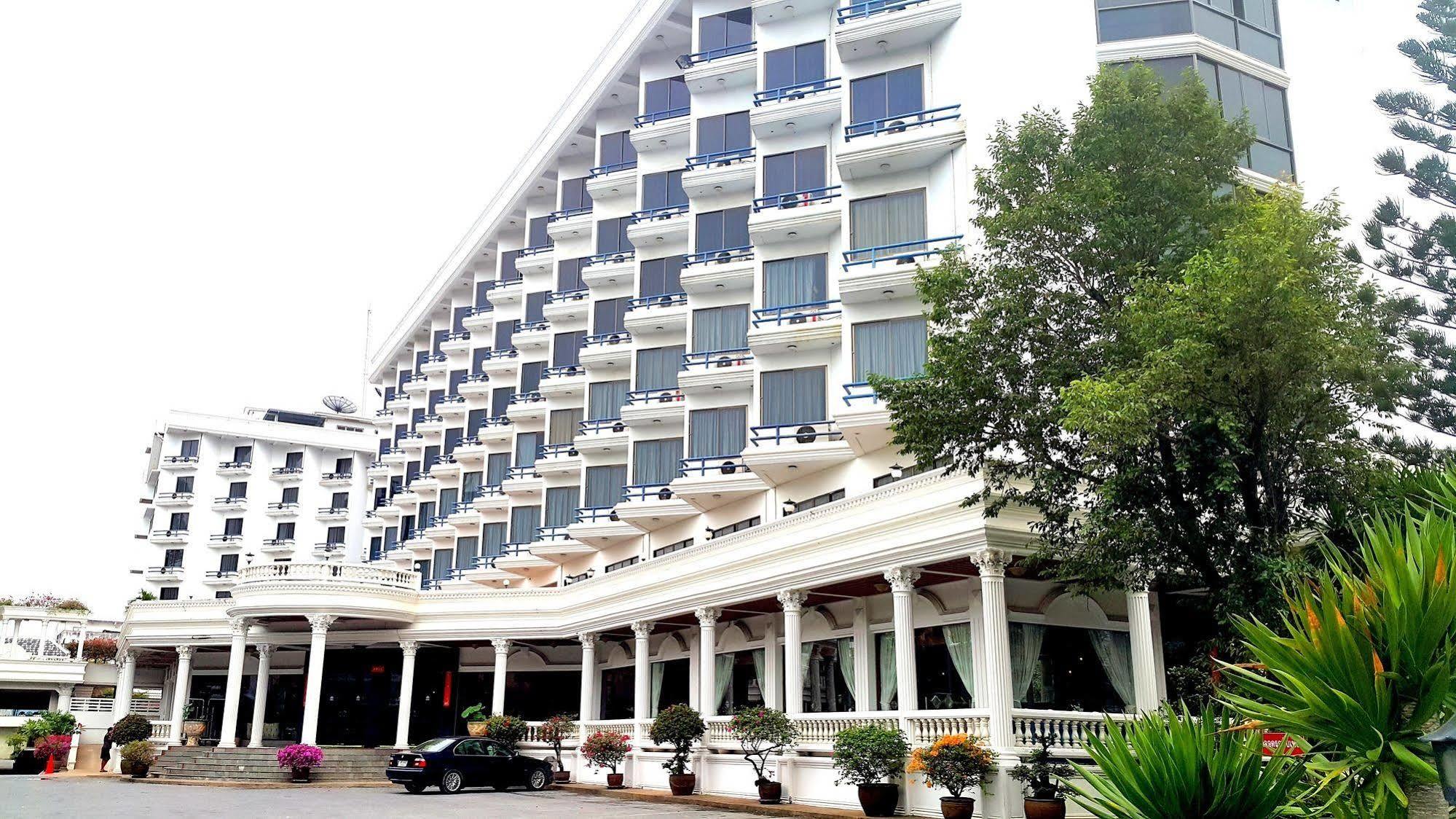 Hotel Caesar Palace 4*