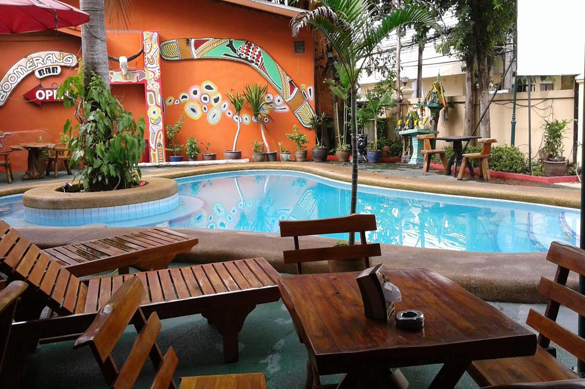 Shagwell Mansions Hotel 3*