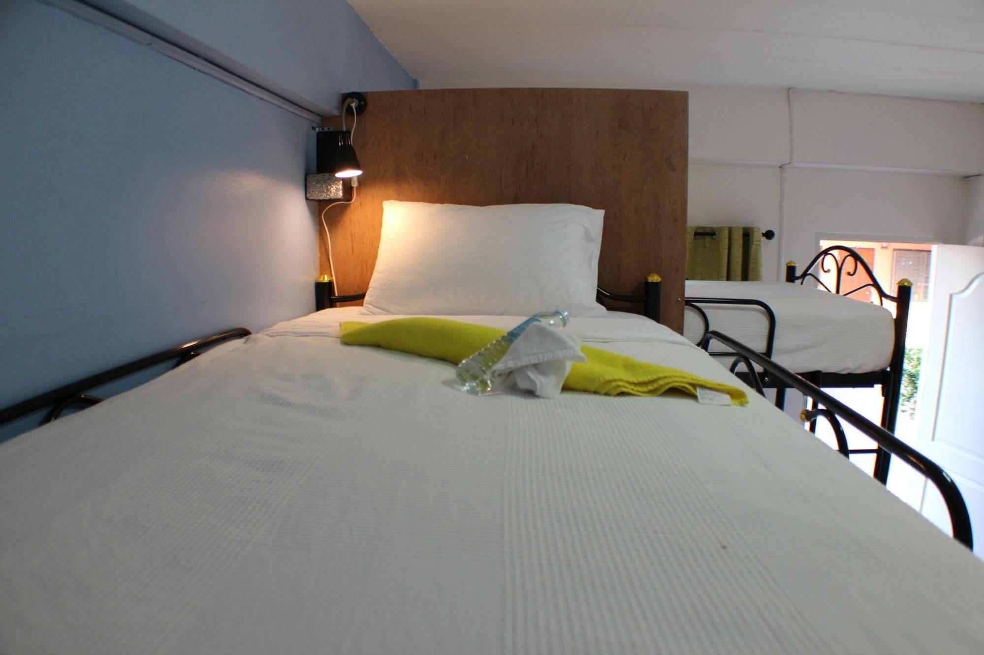 Oyo 838 Aromdee Hotel Pattaya