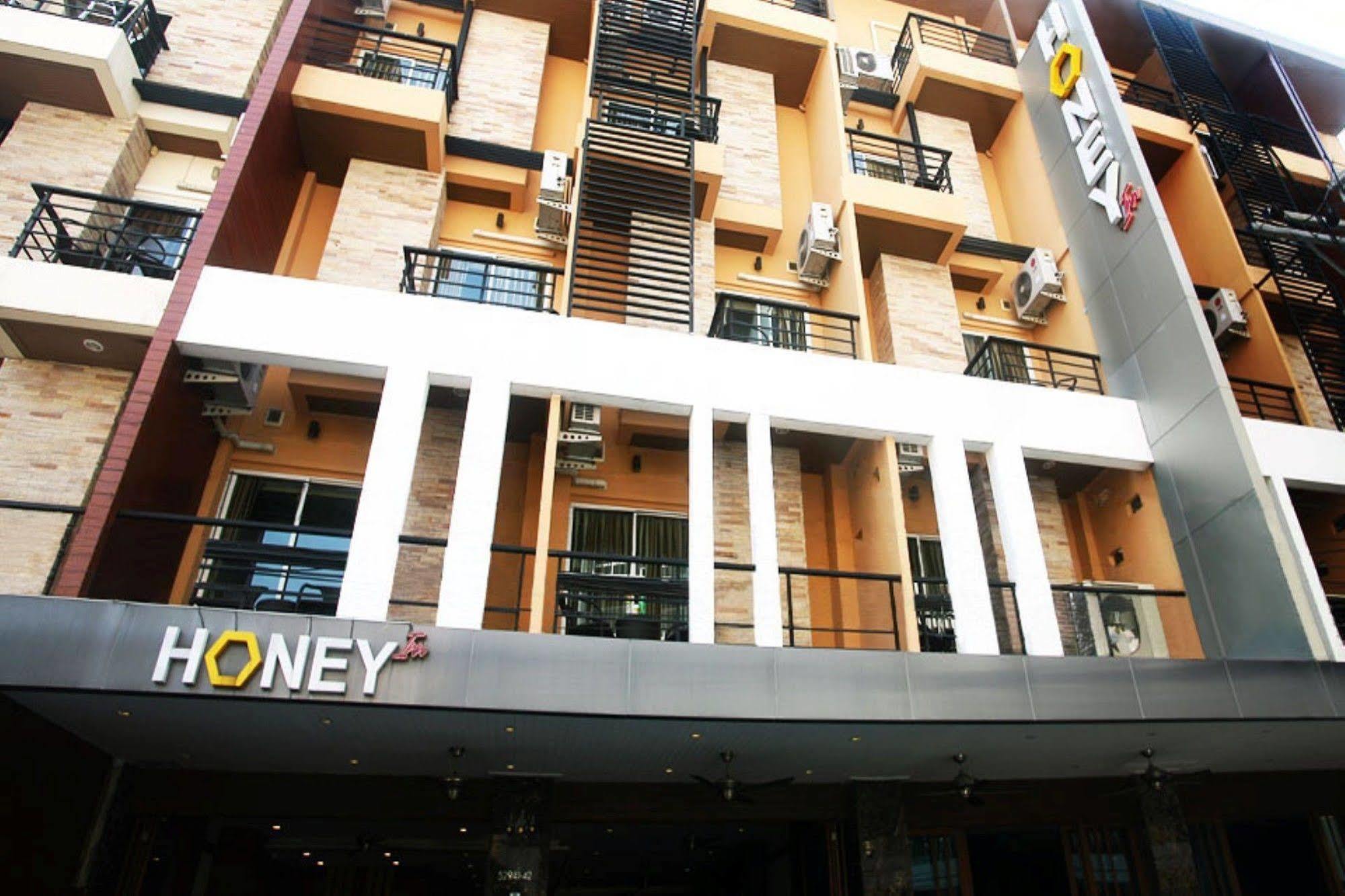 Honey 3*