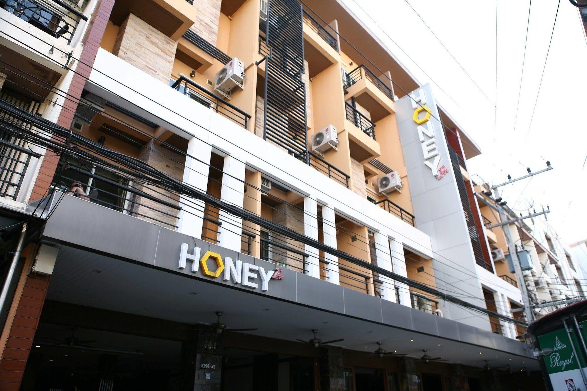 Hotel Honey 3*