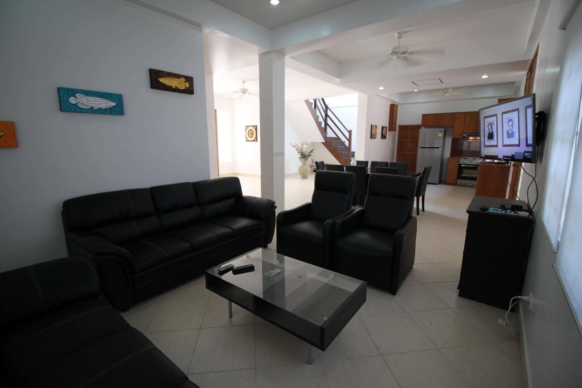 Naklua Pool By Sunny Rentals * Pattaya