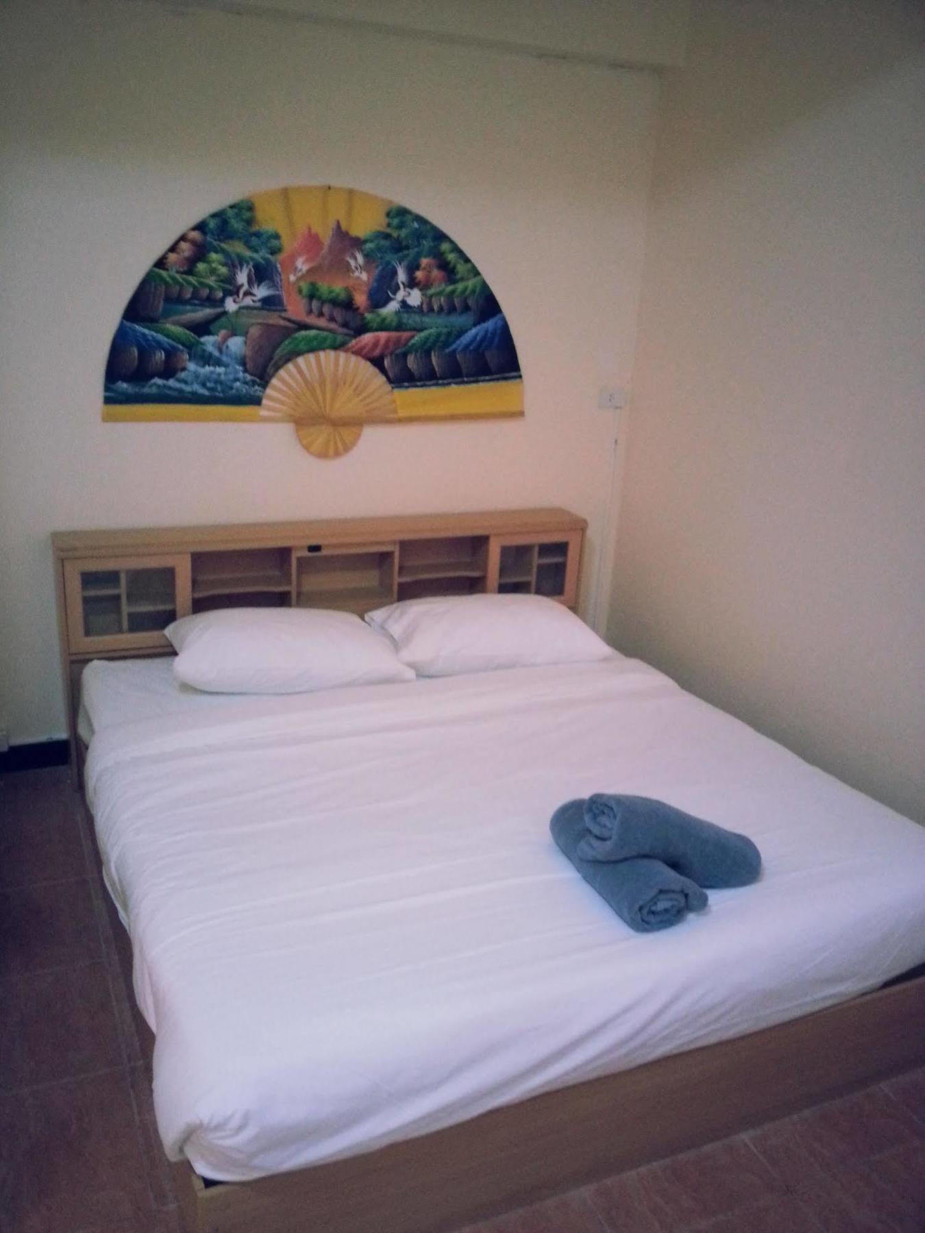Hotel Oyo 963 Sunshine