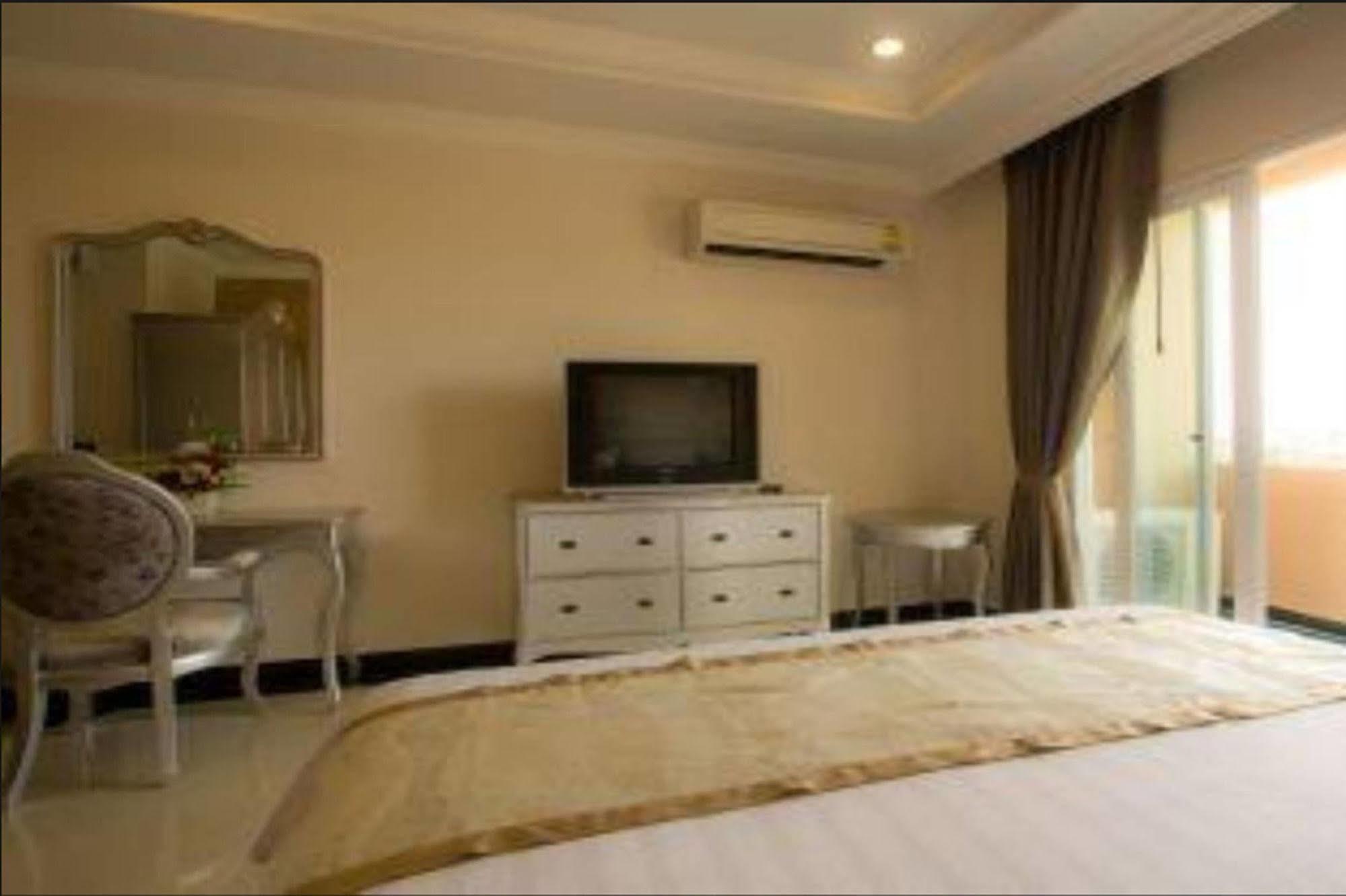 Hotel Lk Grand Living Place Pattaya