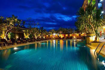 Hotel The Ninth 3*
