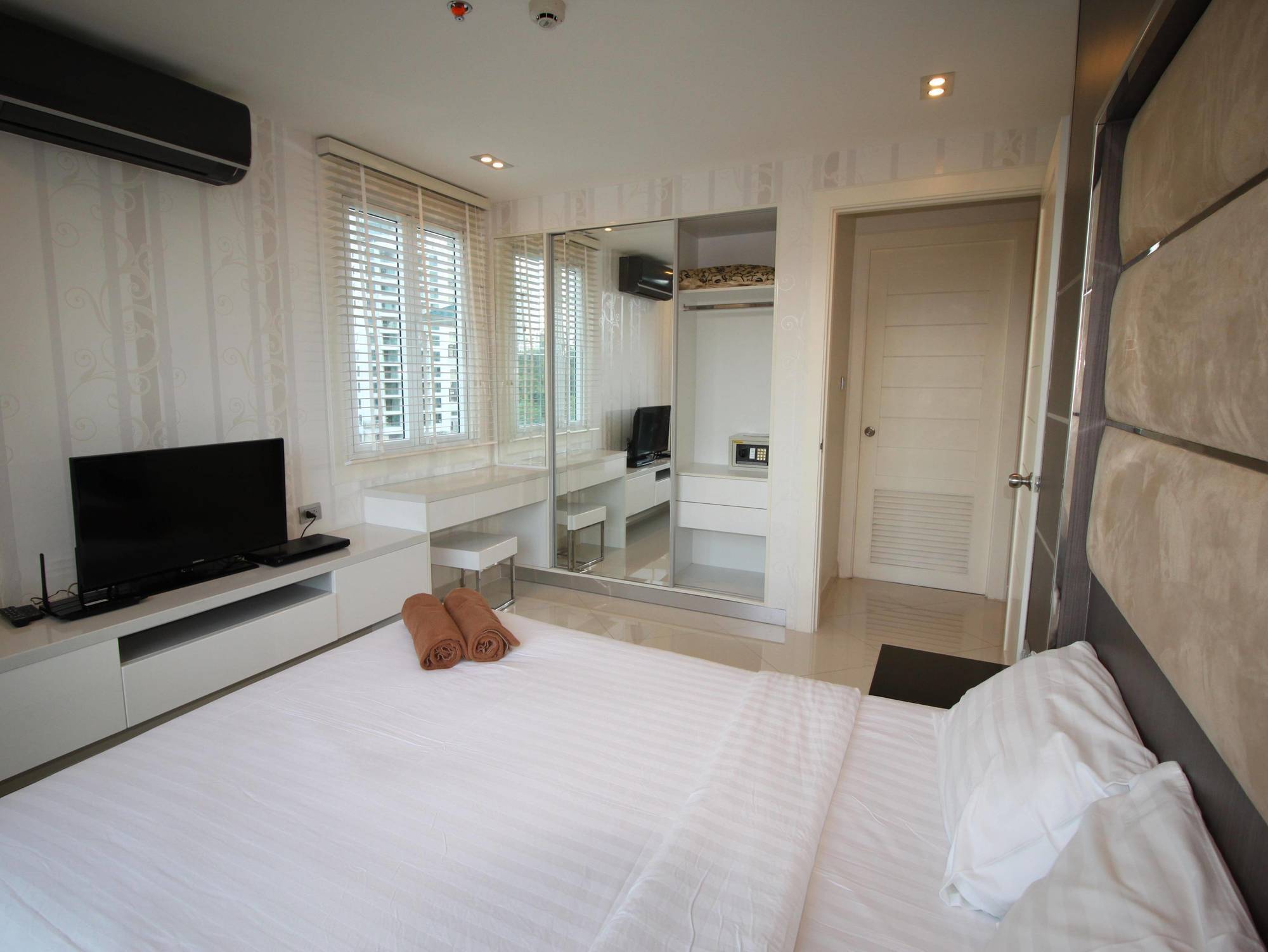 The View Cosy Beach By Sunny Rentals