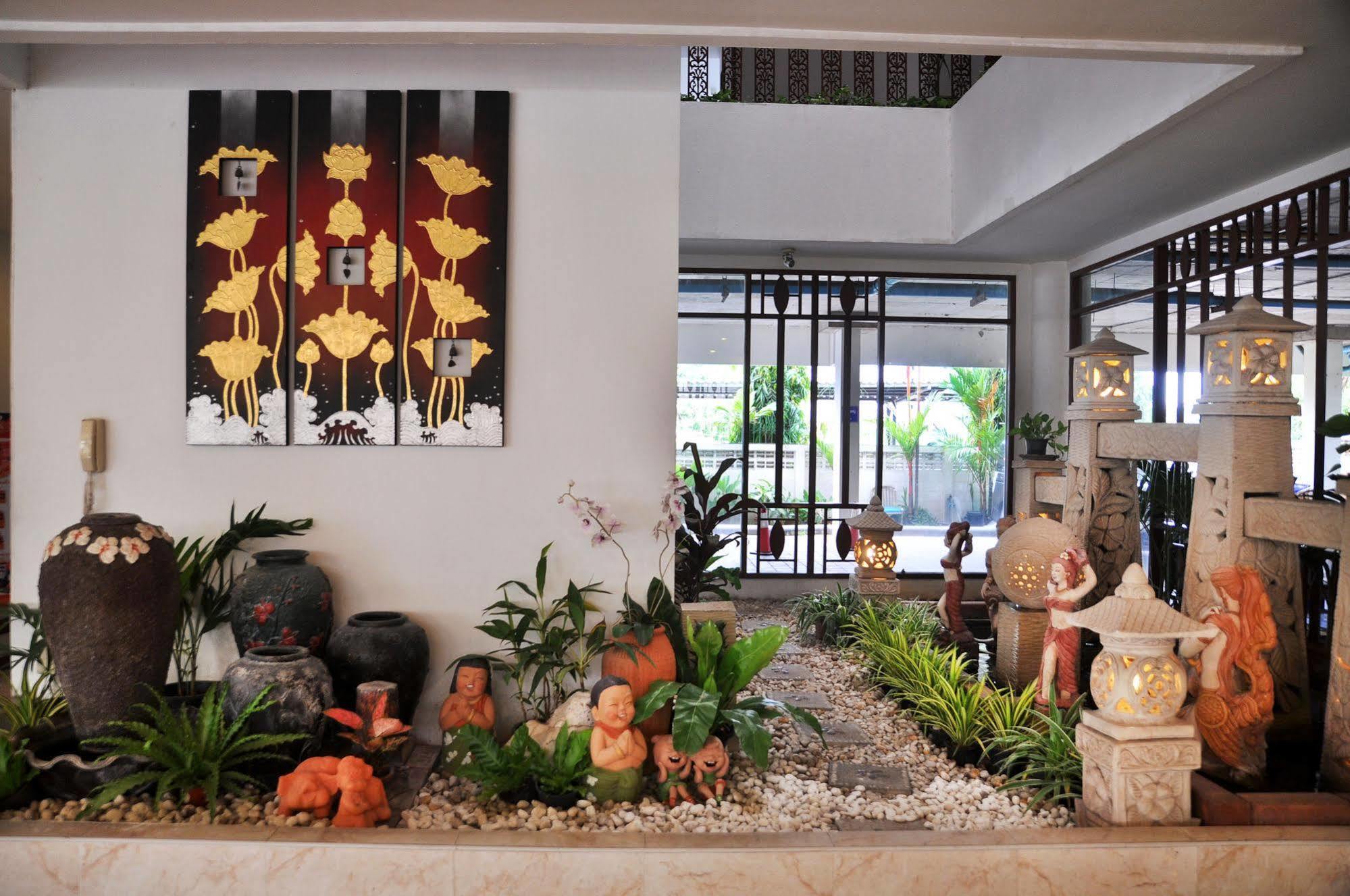 Jp Hotel