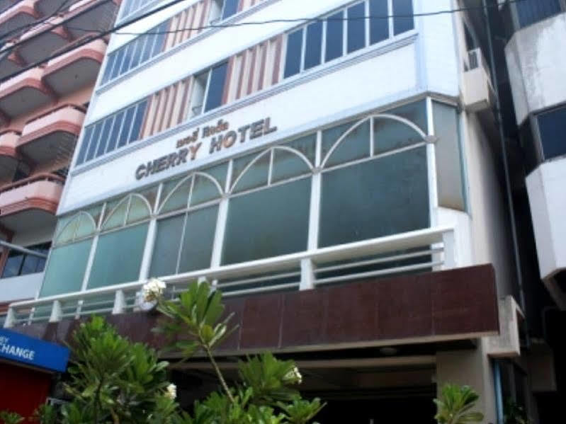 Cherry Pattaya