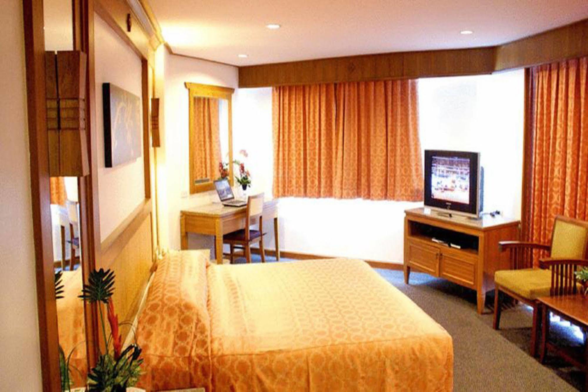 Royal Twins Palace Hotel Pattaya