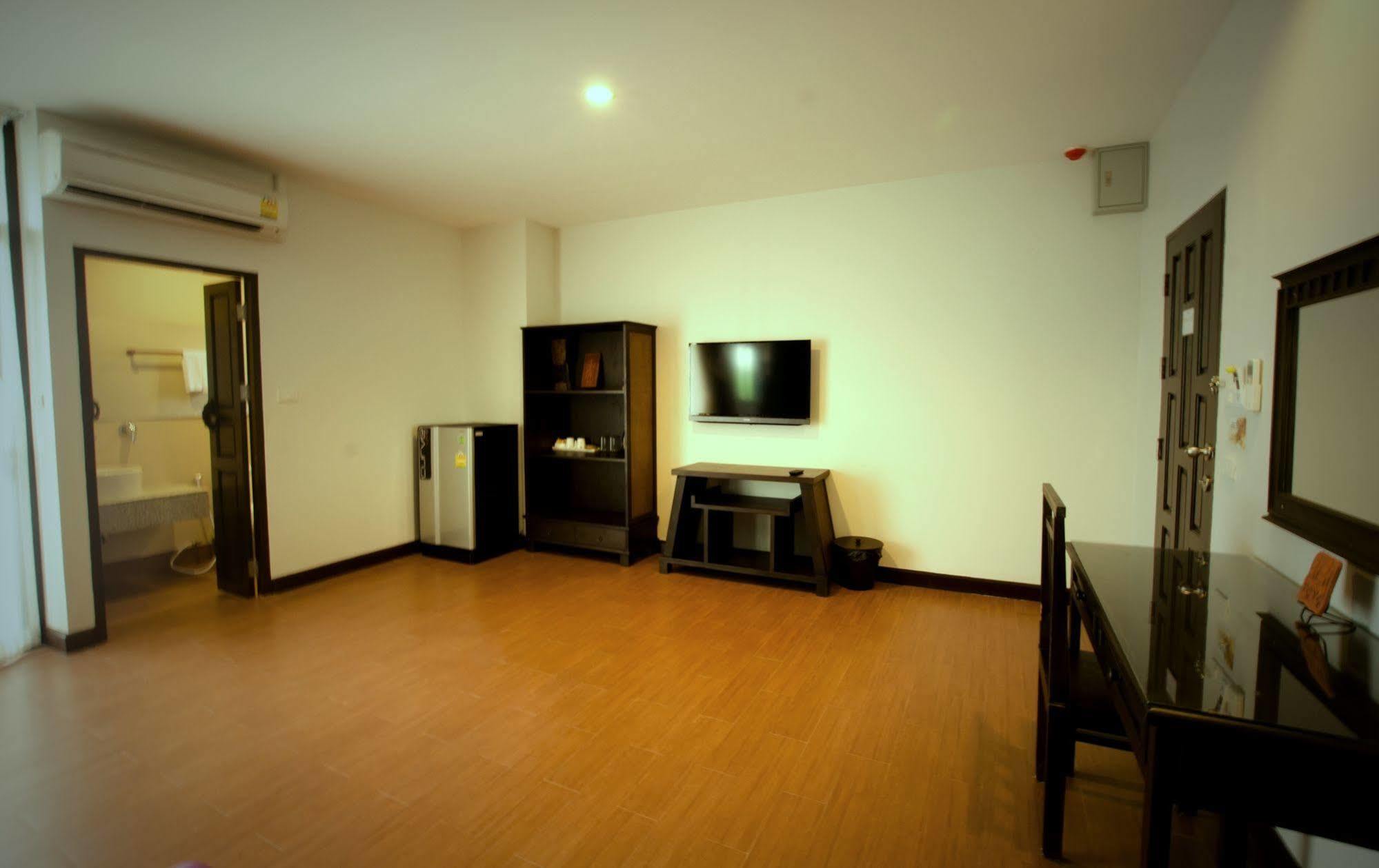 Maytara 3*