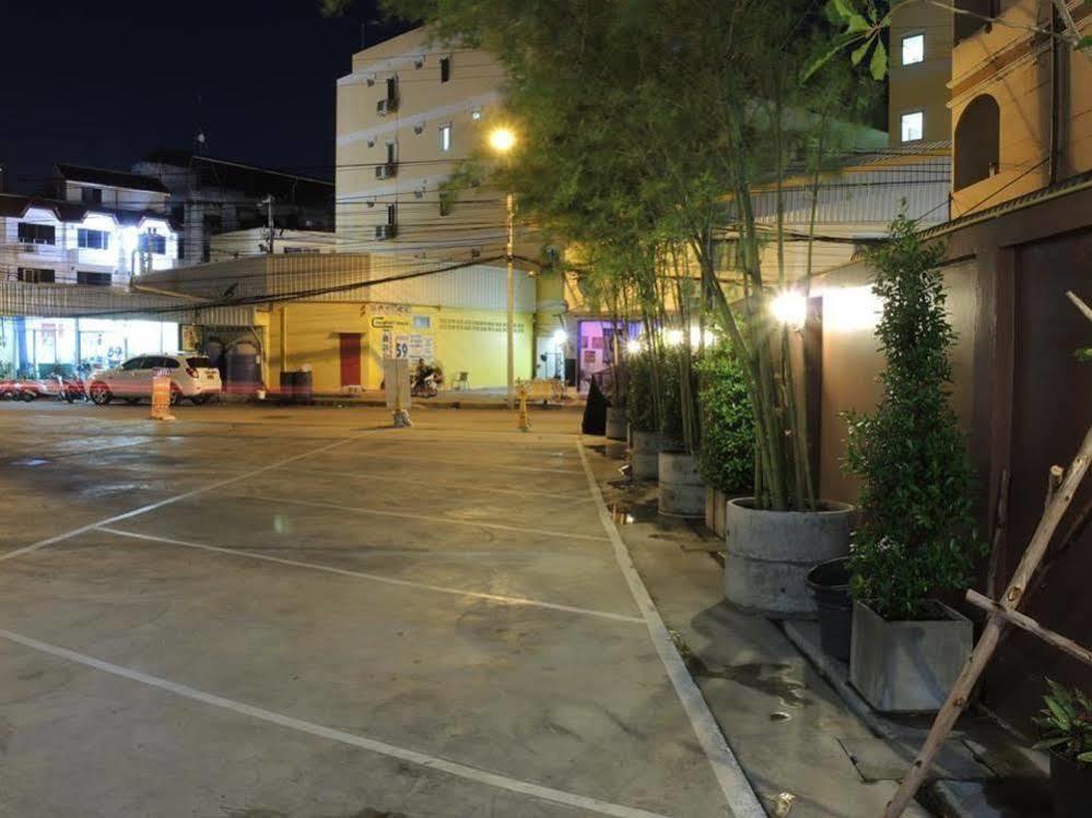 Chitra Apartment *