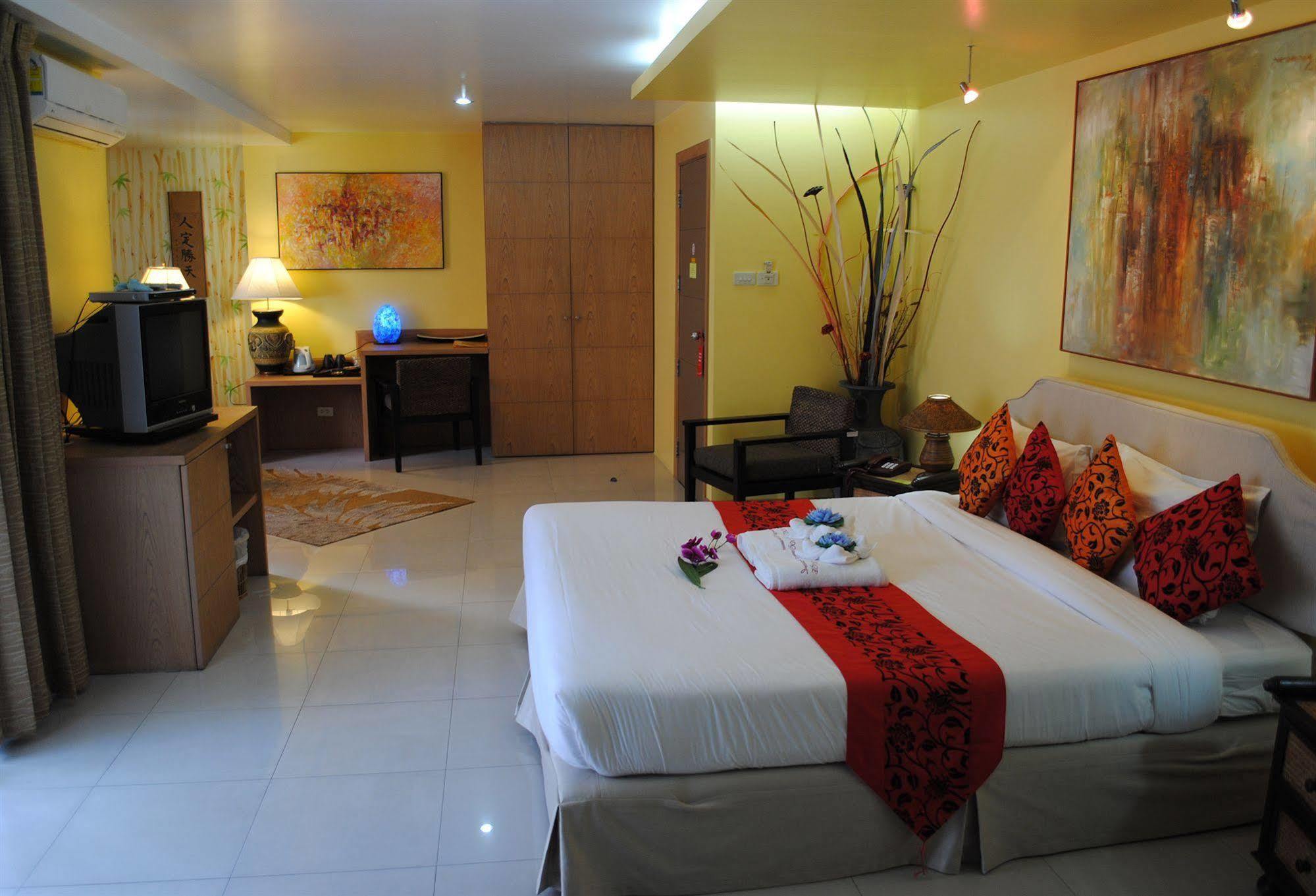 Pasadena Pattaya