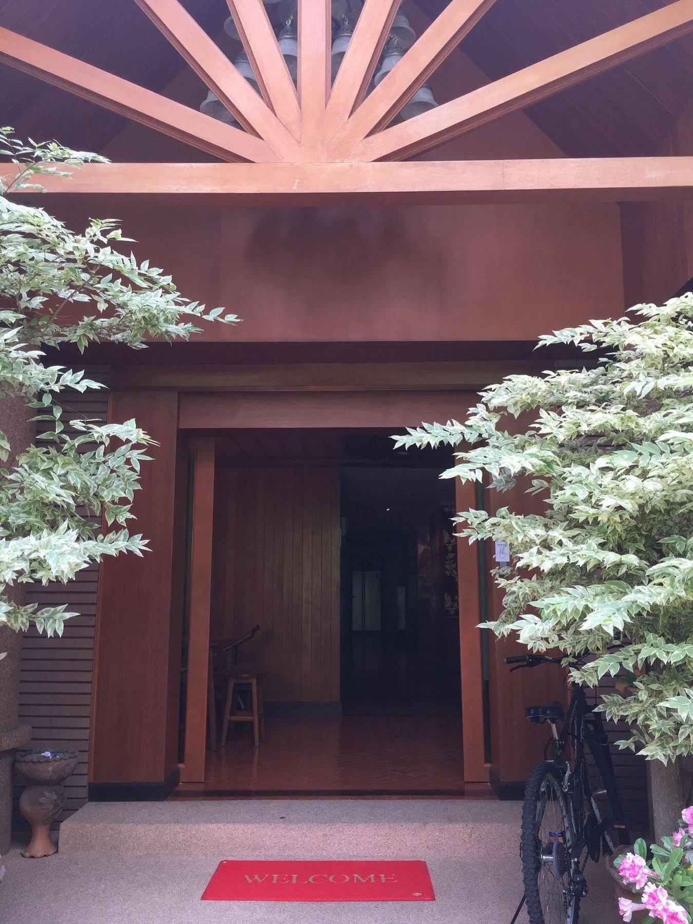 Chada Thai House 2* Pattaya